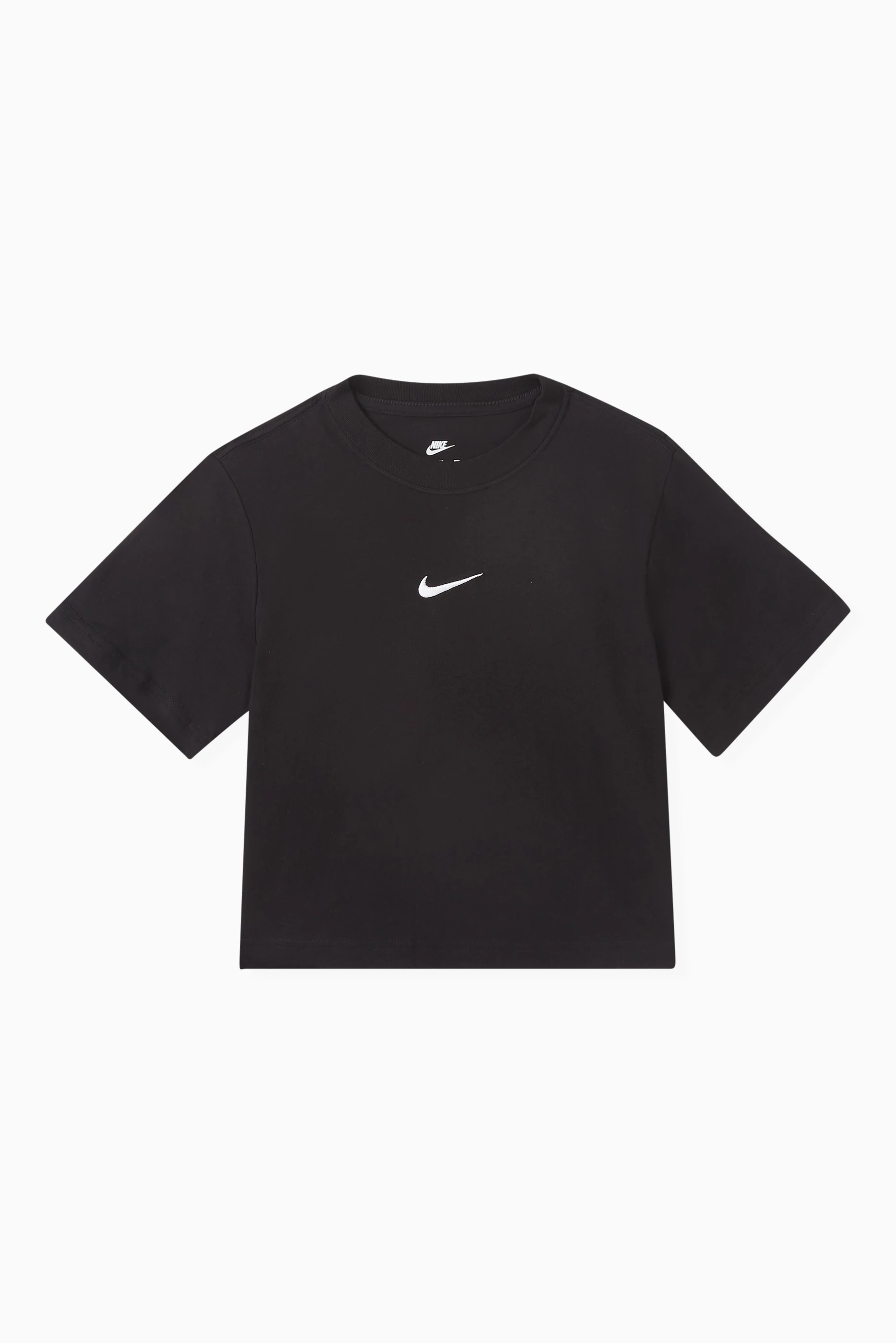 Nike boxy t shirt hotsell