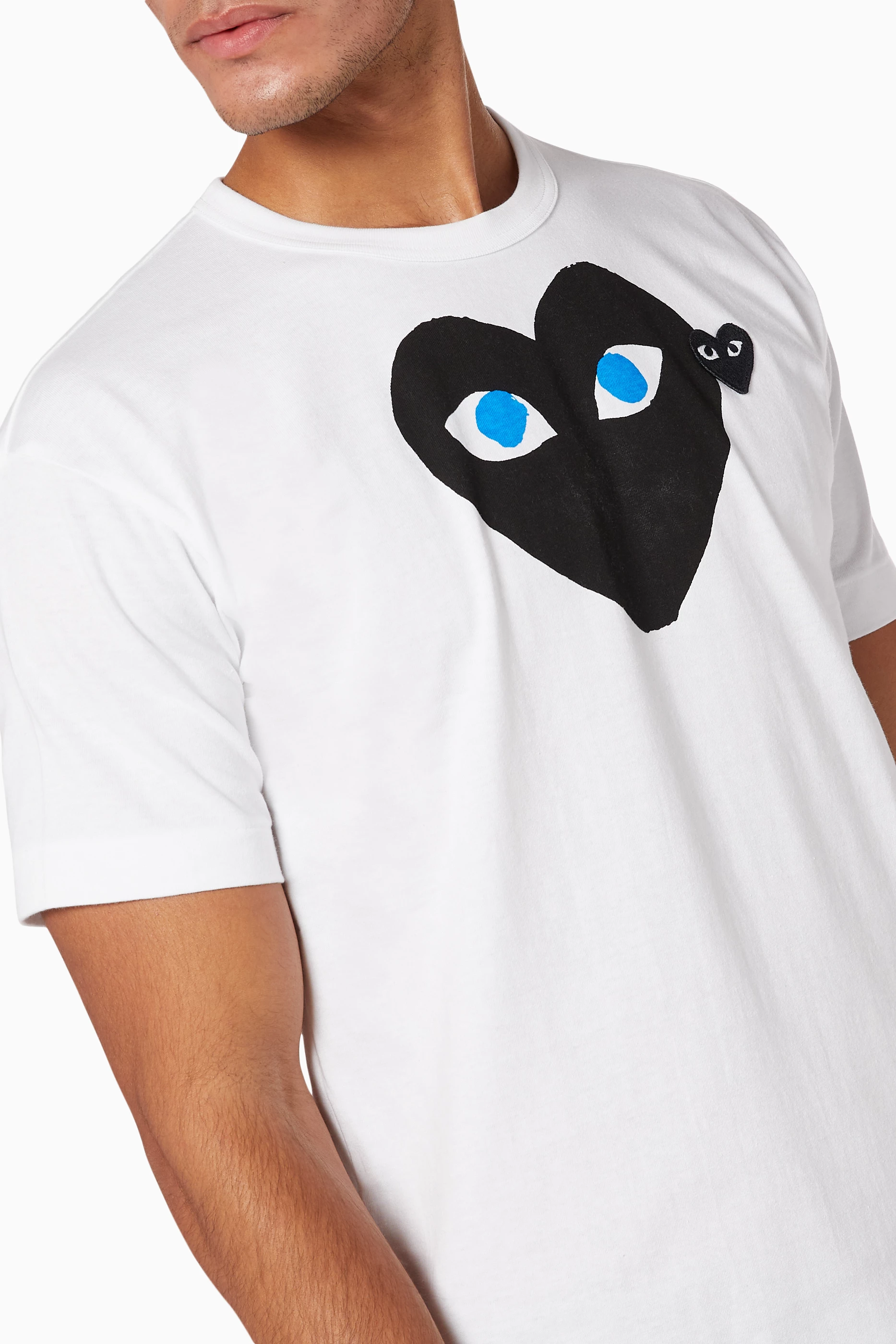 【Play Comme des Garcons】Black Heart Blue Eyes T-Shirt 白 Comme Des Garcons PLAY Black Heart Blue-Eye Tee | Bloomingdale's