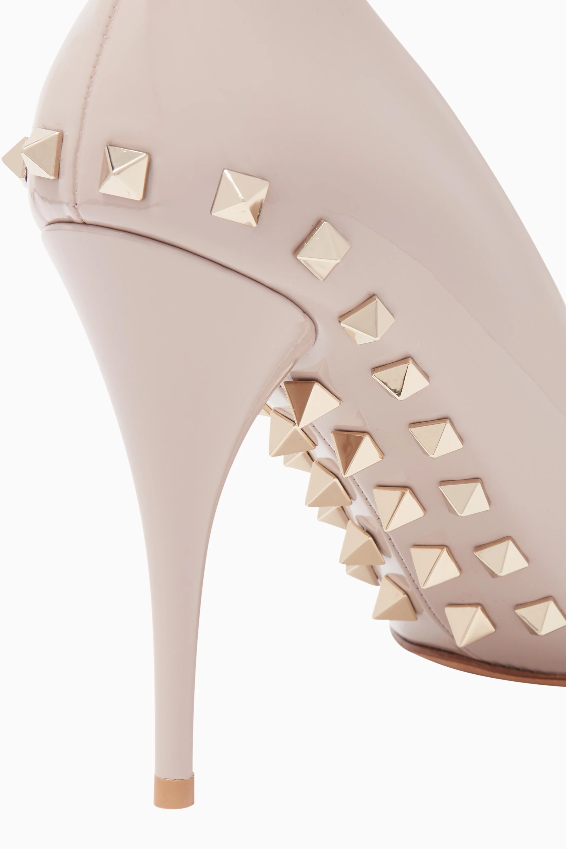 Buy Valentino Garavani Neutral Jaw Studs Patent Leather Pumps For Women Online Ounass Saudi