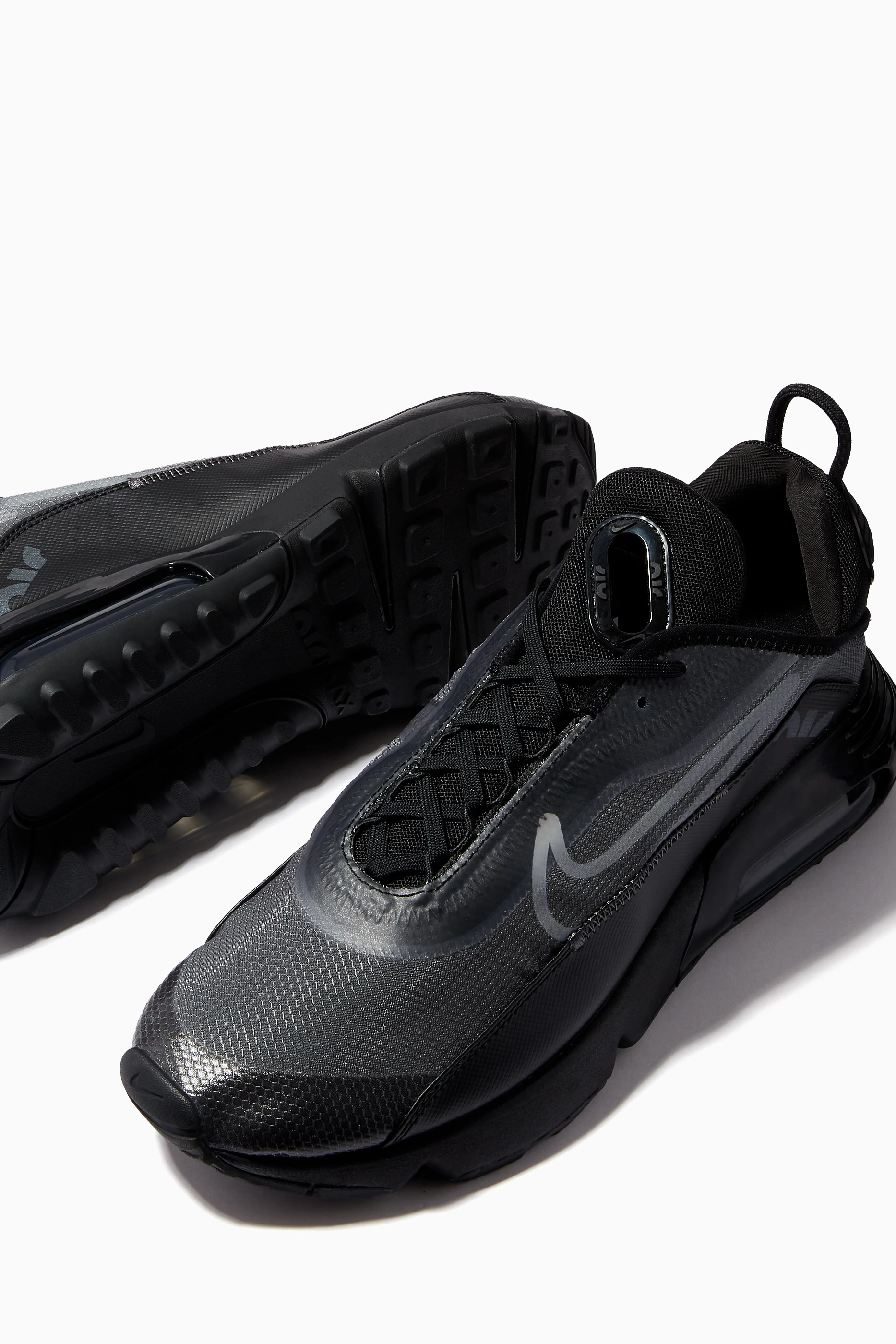 Nike total 2090 2025