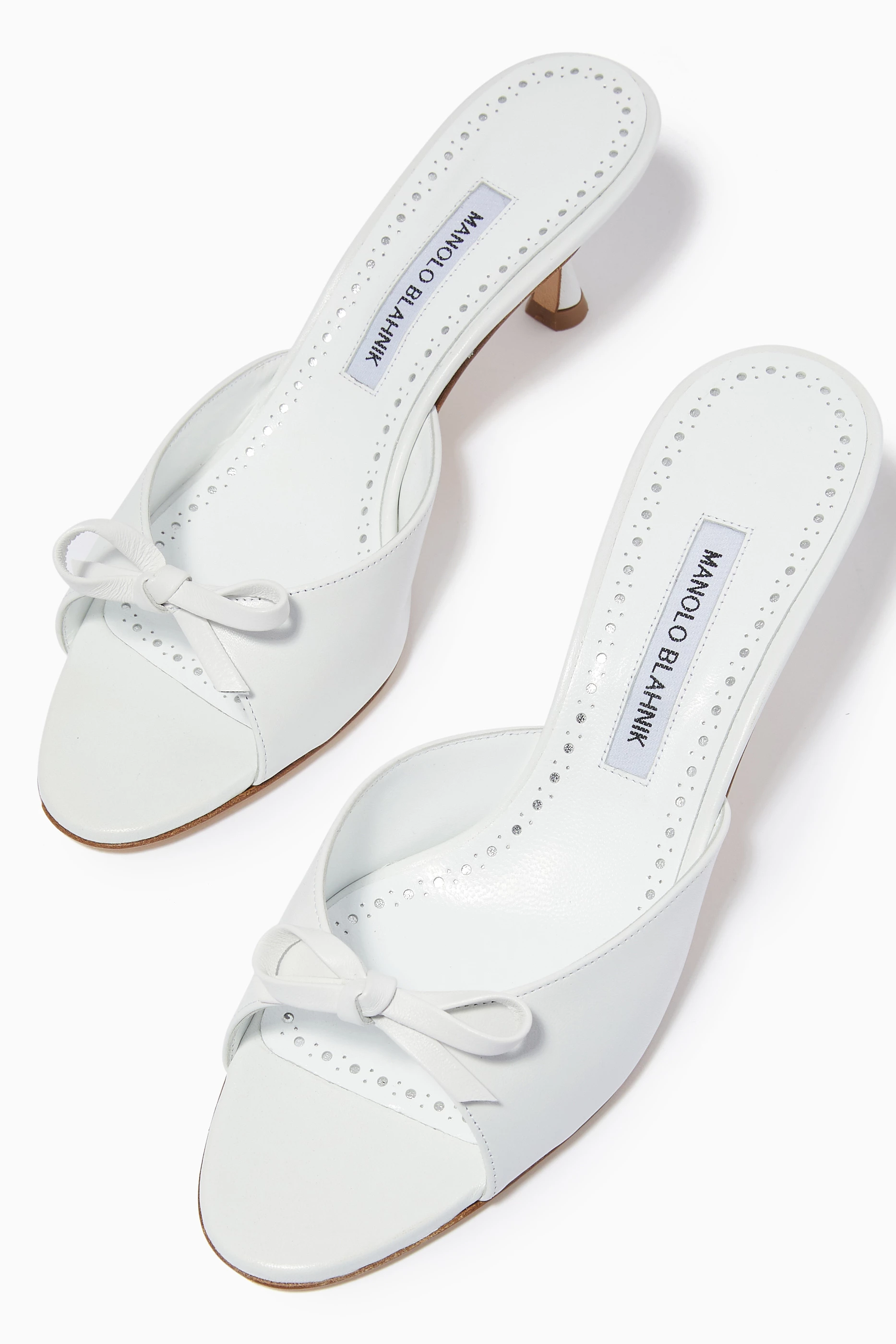 Manolo blahnik white sandals top