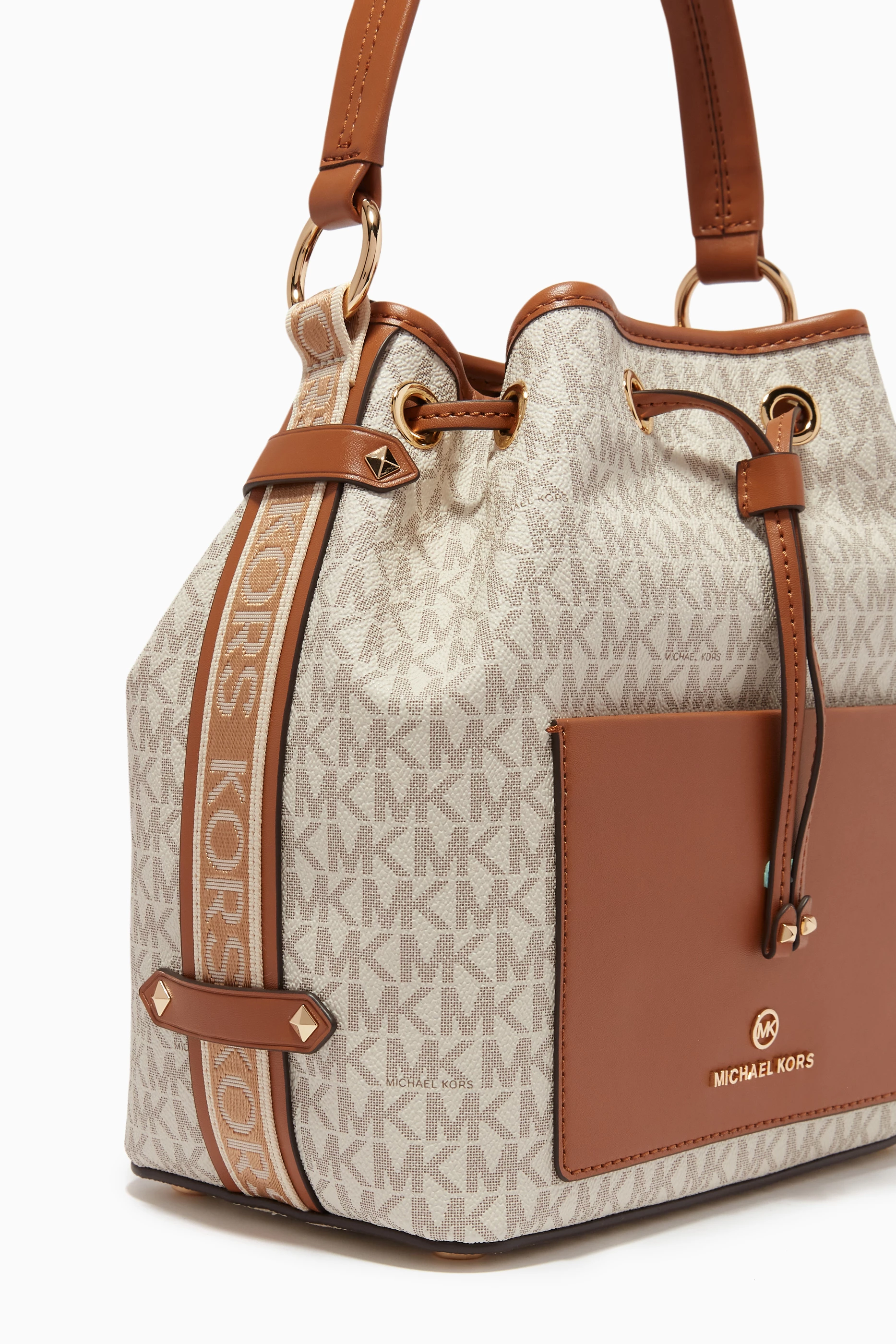 Buy Michael Kors White Maeve Medium Bucket Bag in Logo print Canvas Leather For Women Online Ounass Saudi