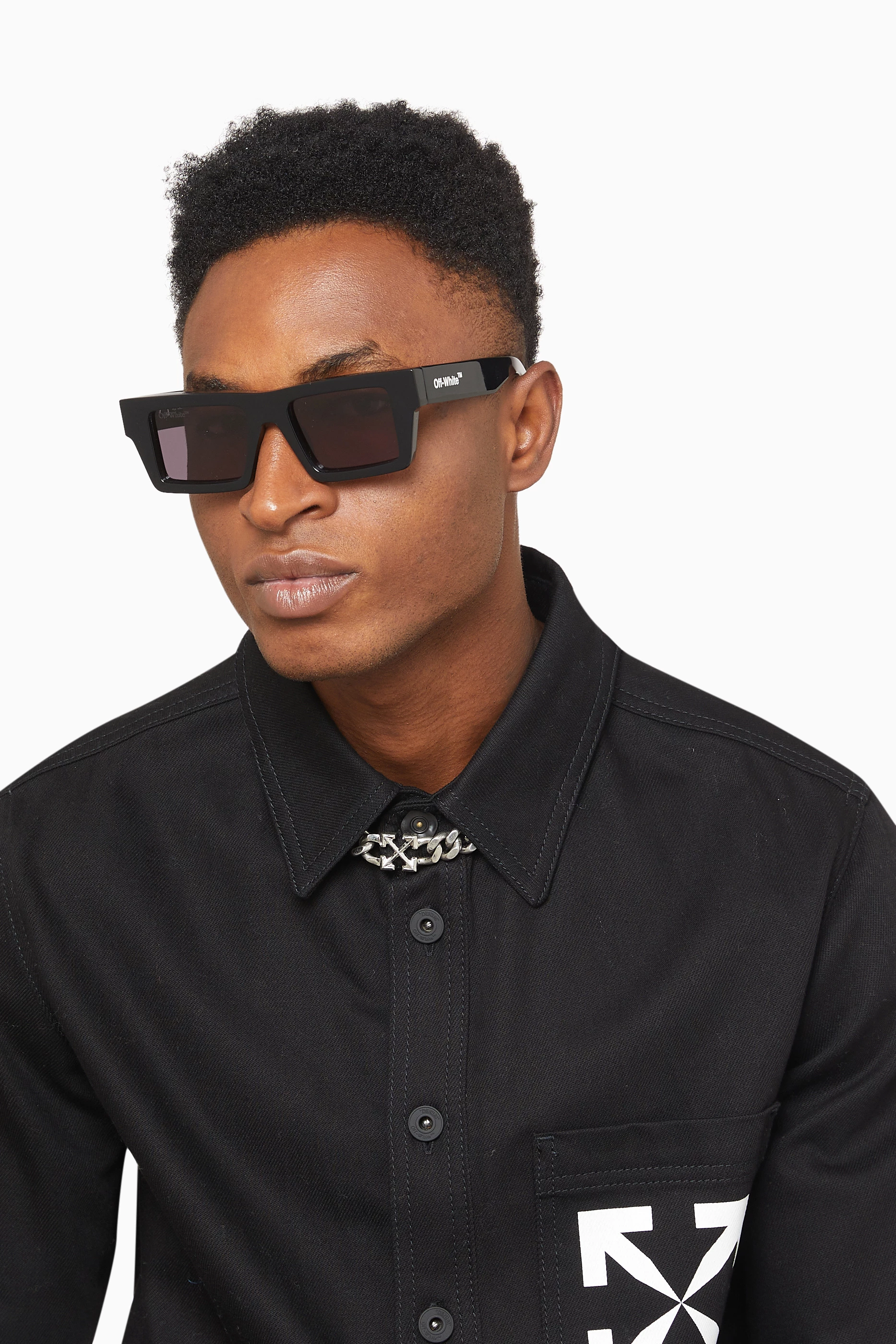 Buy Off White Black Nassau Sunglasses in Acetate For Men Online Ounass Saudi