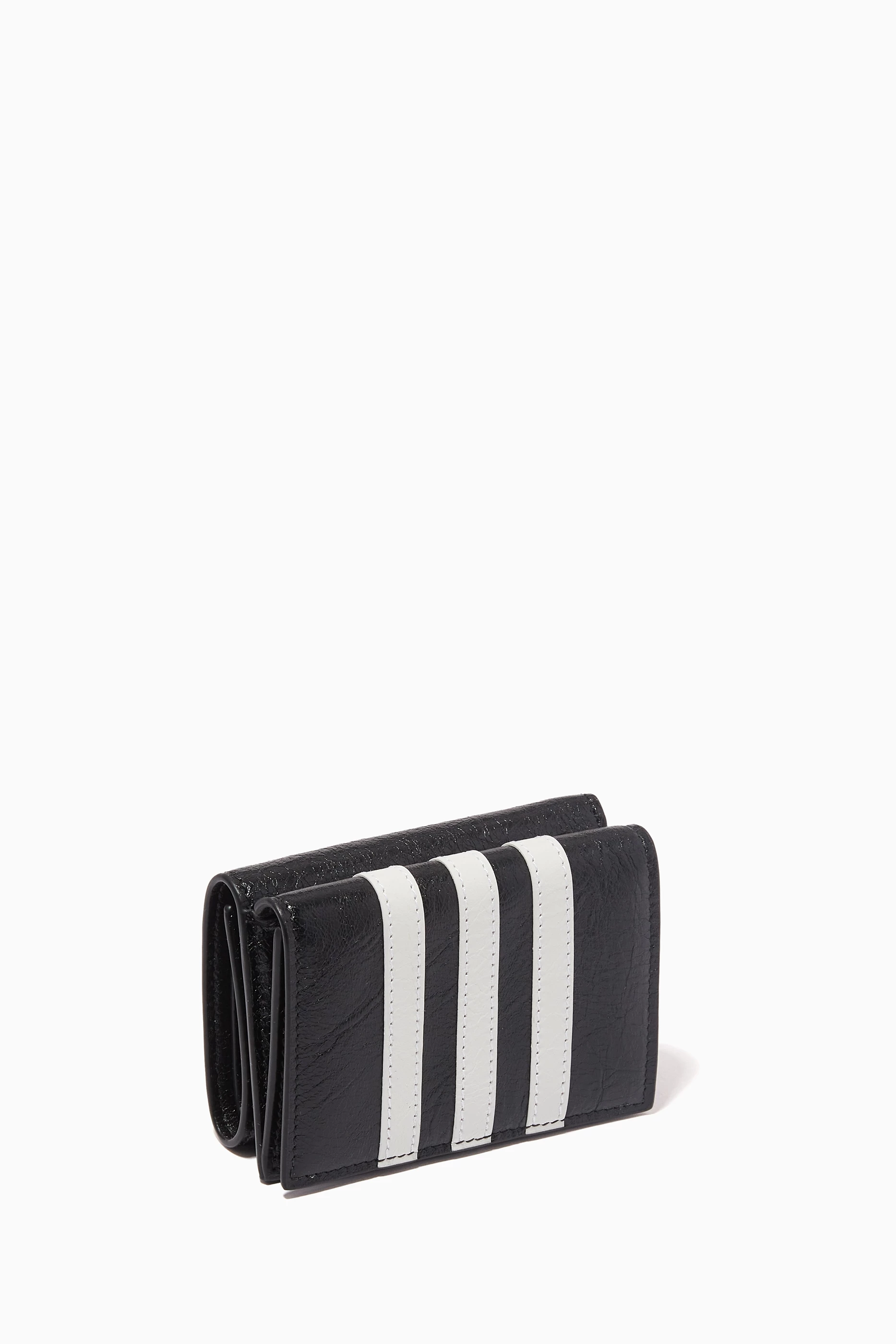 Adidas stripes wallet hotsell