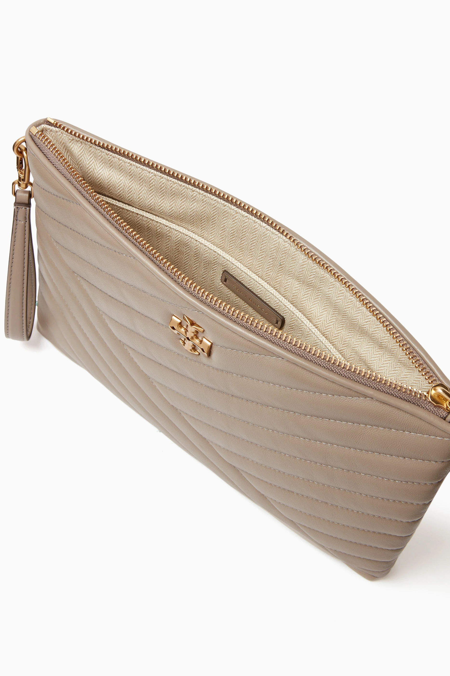 Tory burch kira pouch 2025