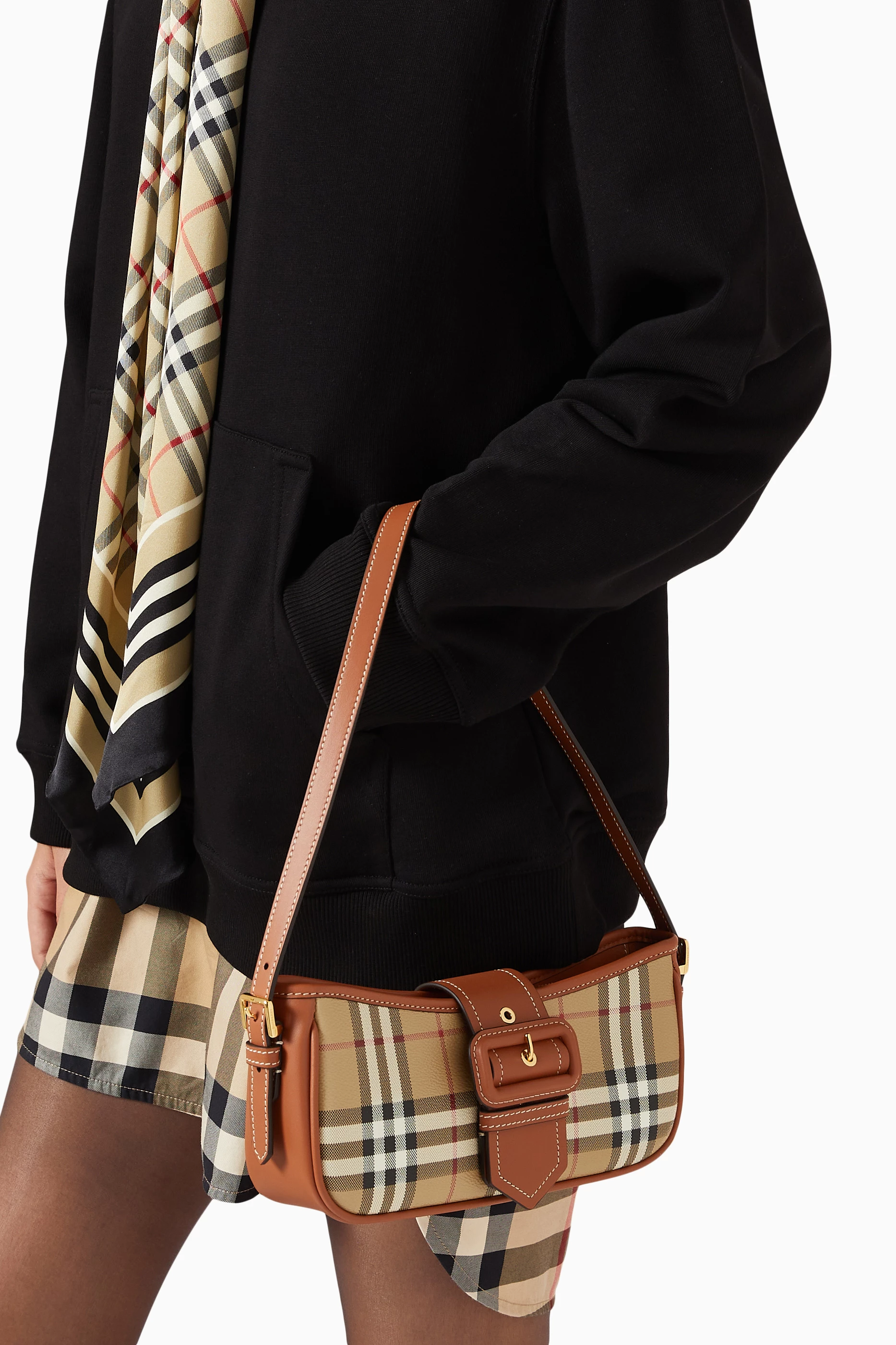 Sling bag burberry sales