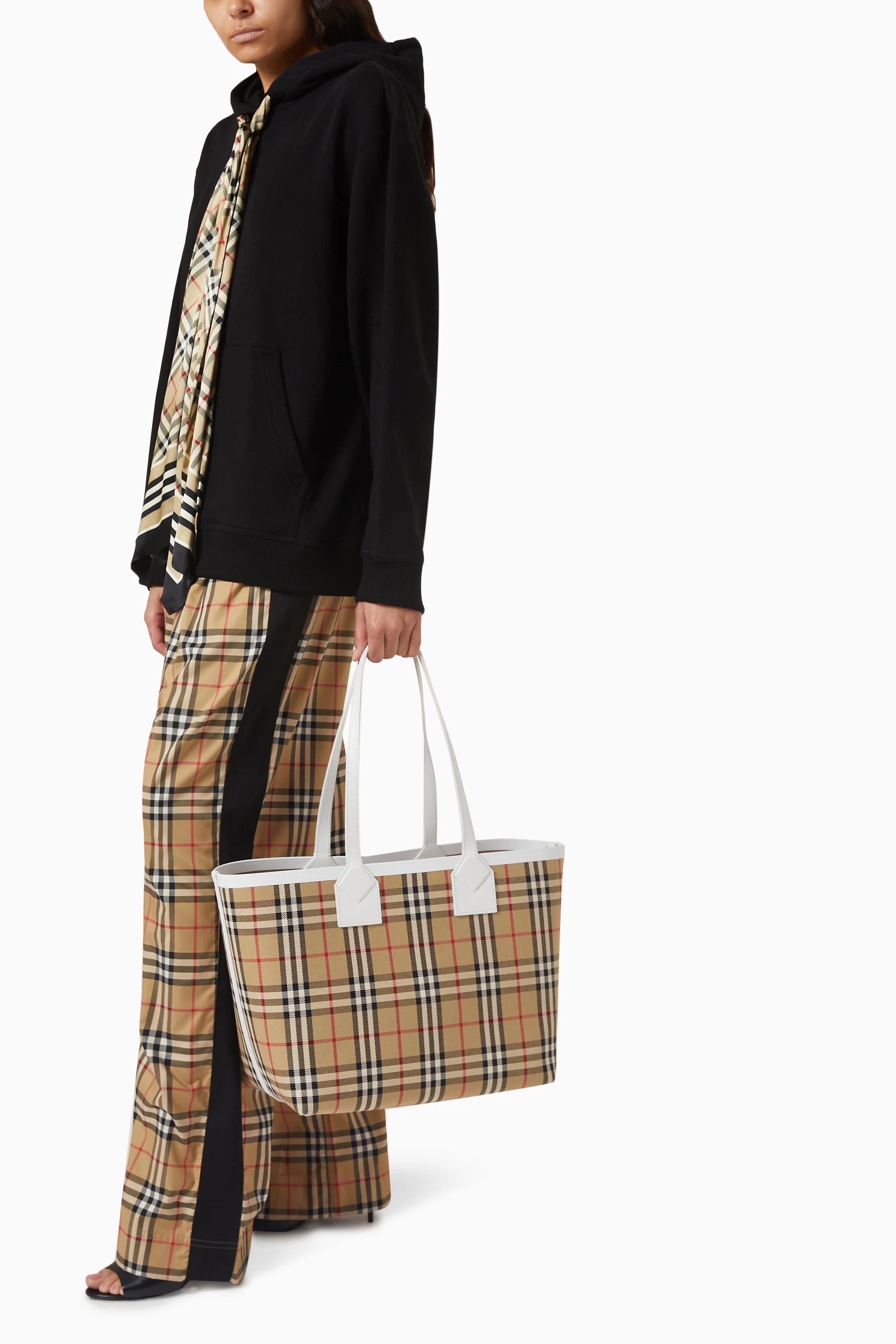Burberry medium check canvas tote bag clearance