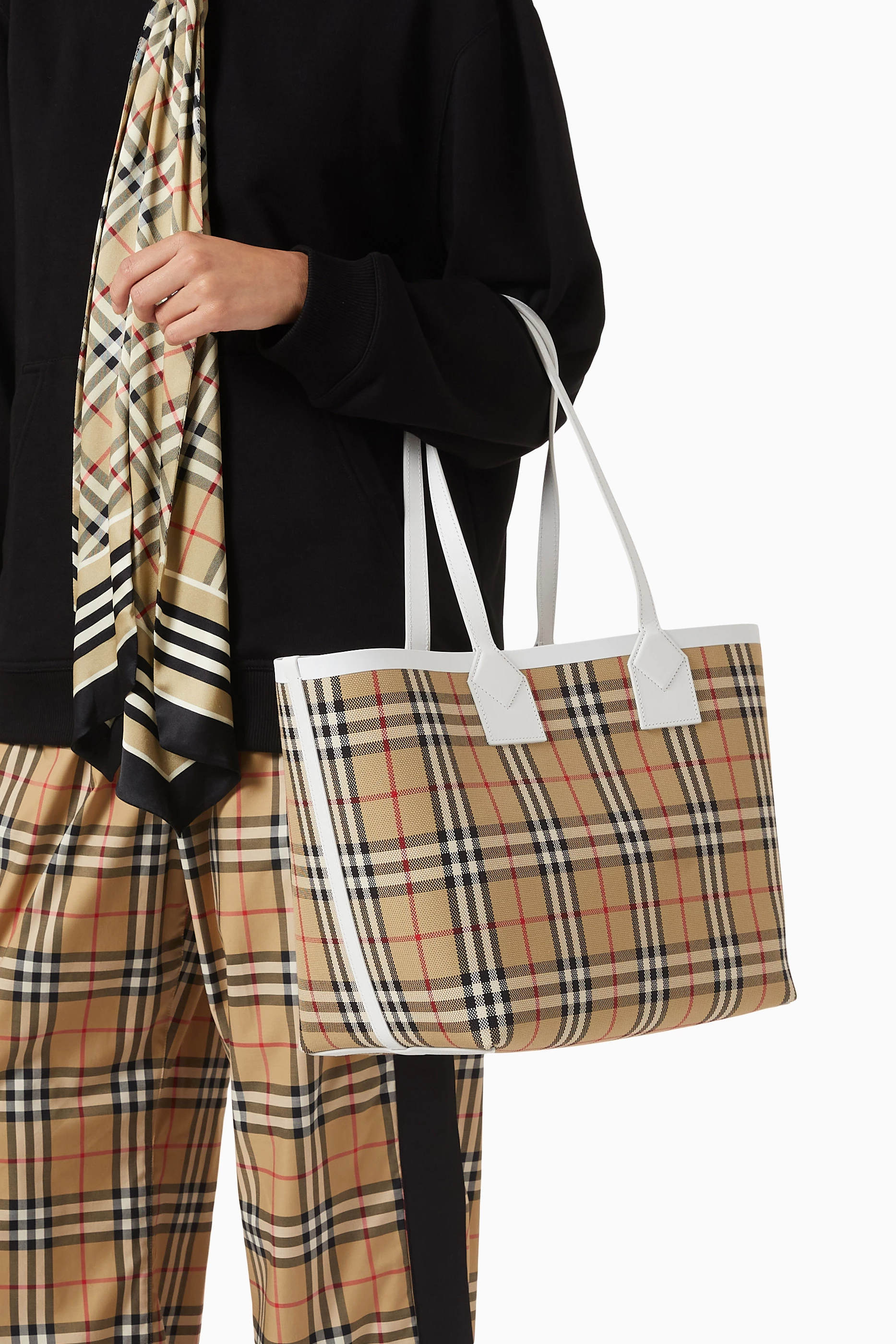 Burberry medium check tote sales