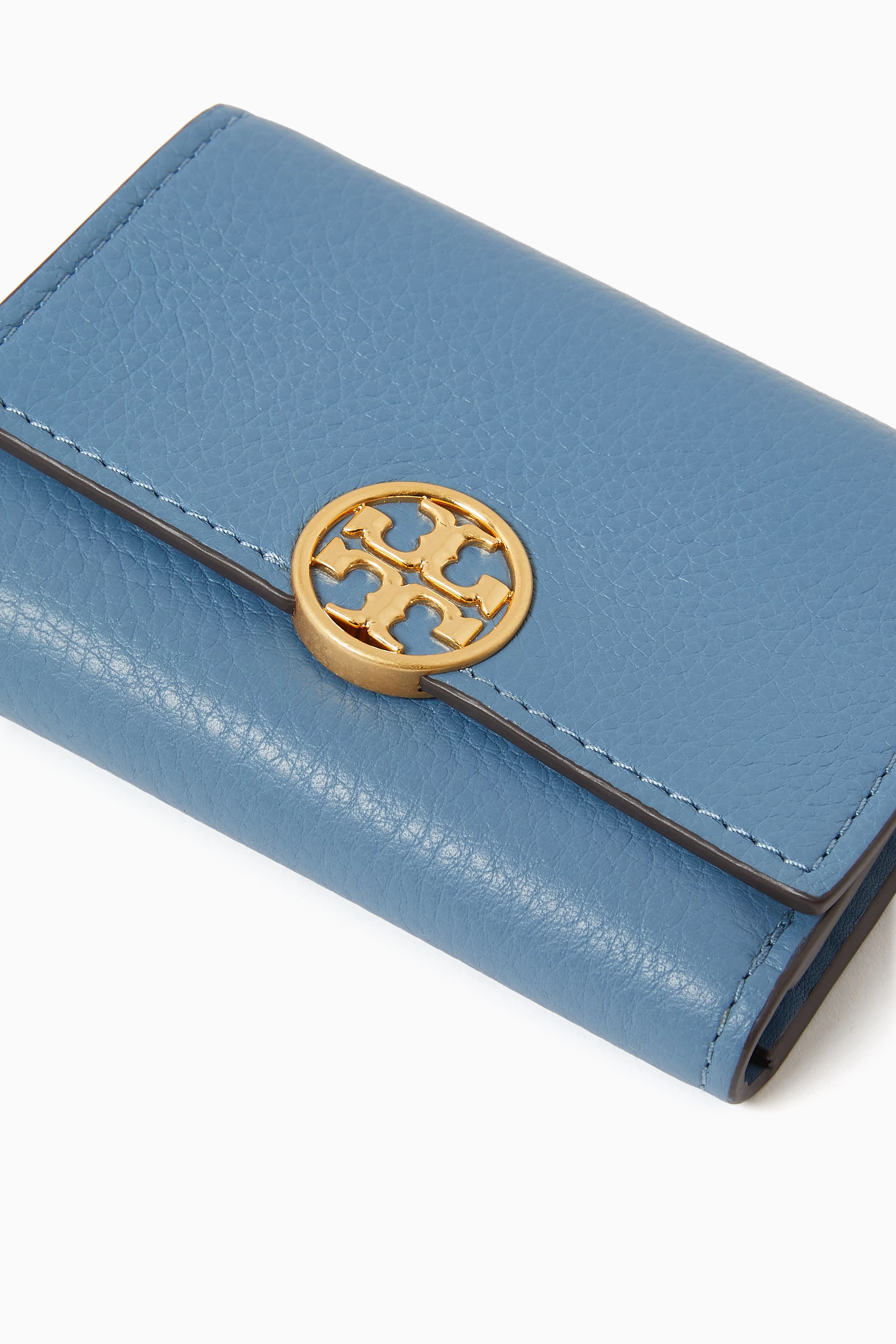 Tory burch robinson medium flap wallet hotsell