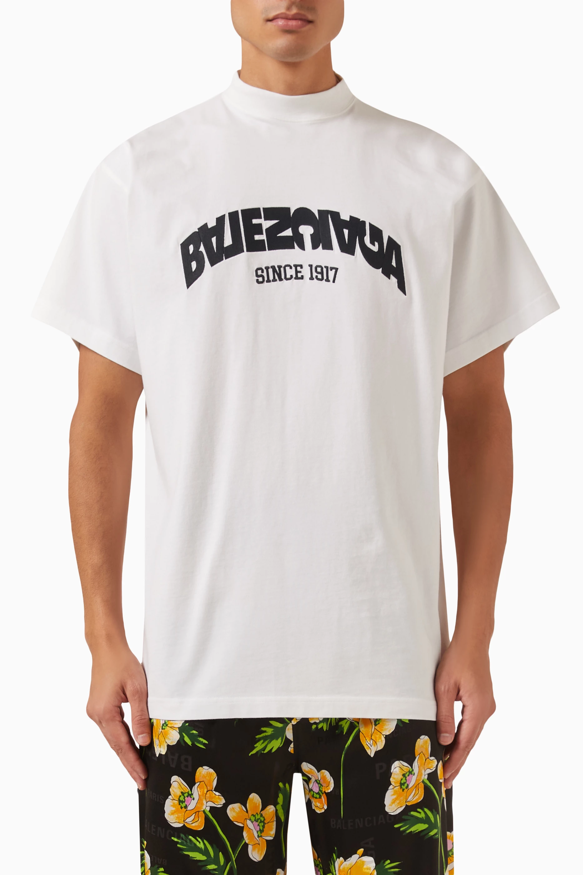【バレンシアガ】セール！BACK FLIP LOGO ヴィンテージ Tシャツ Buy Balenciaga White Unisex Oversized Back Flip Logo T-shirt