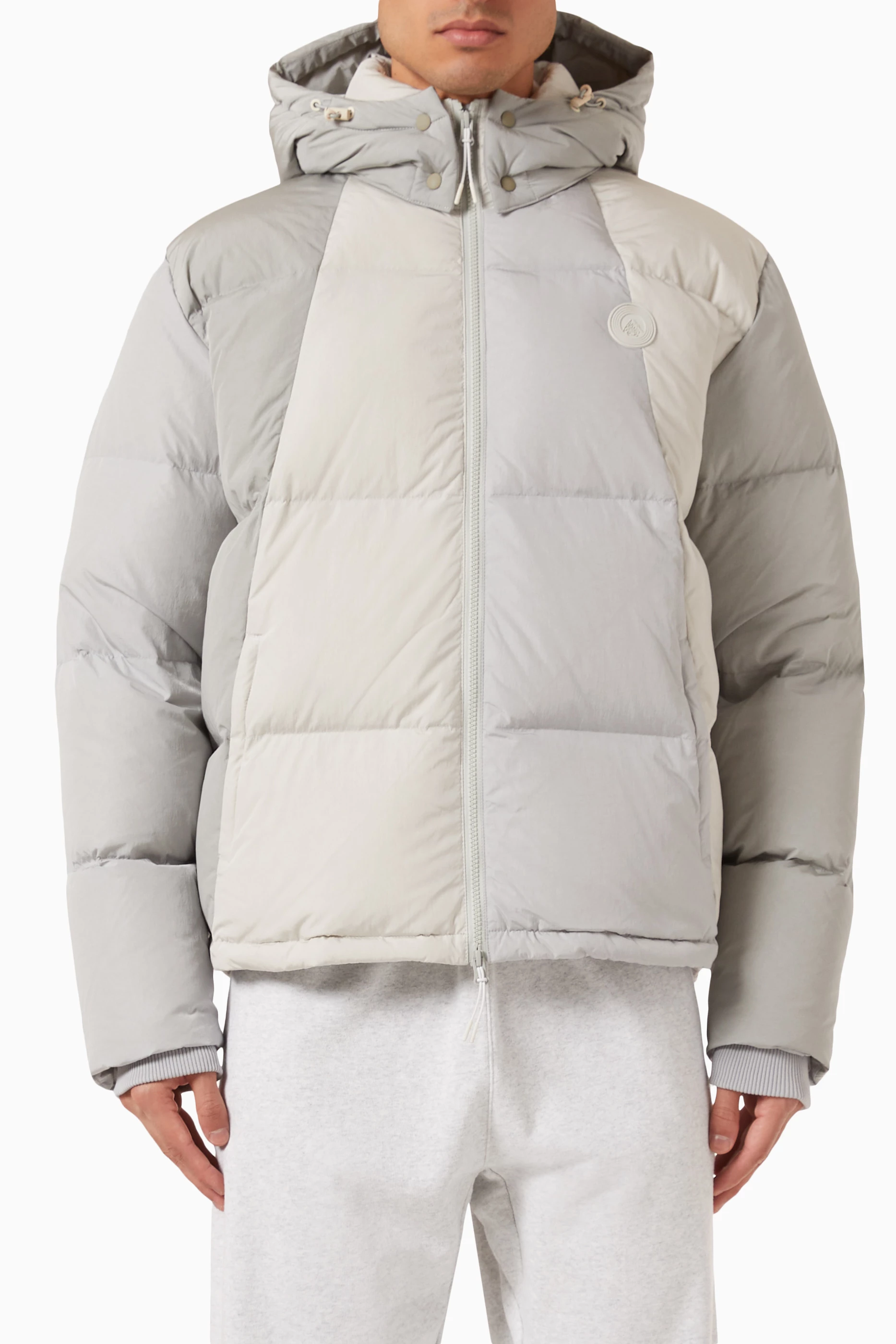 Buy Kith Grey Colour-block Midi Puffer Jacket in Wrinkle Nylon For 