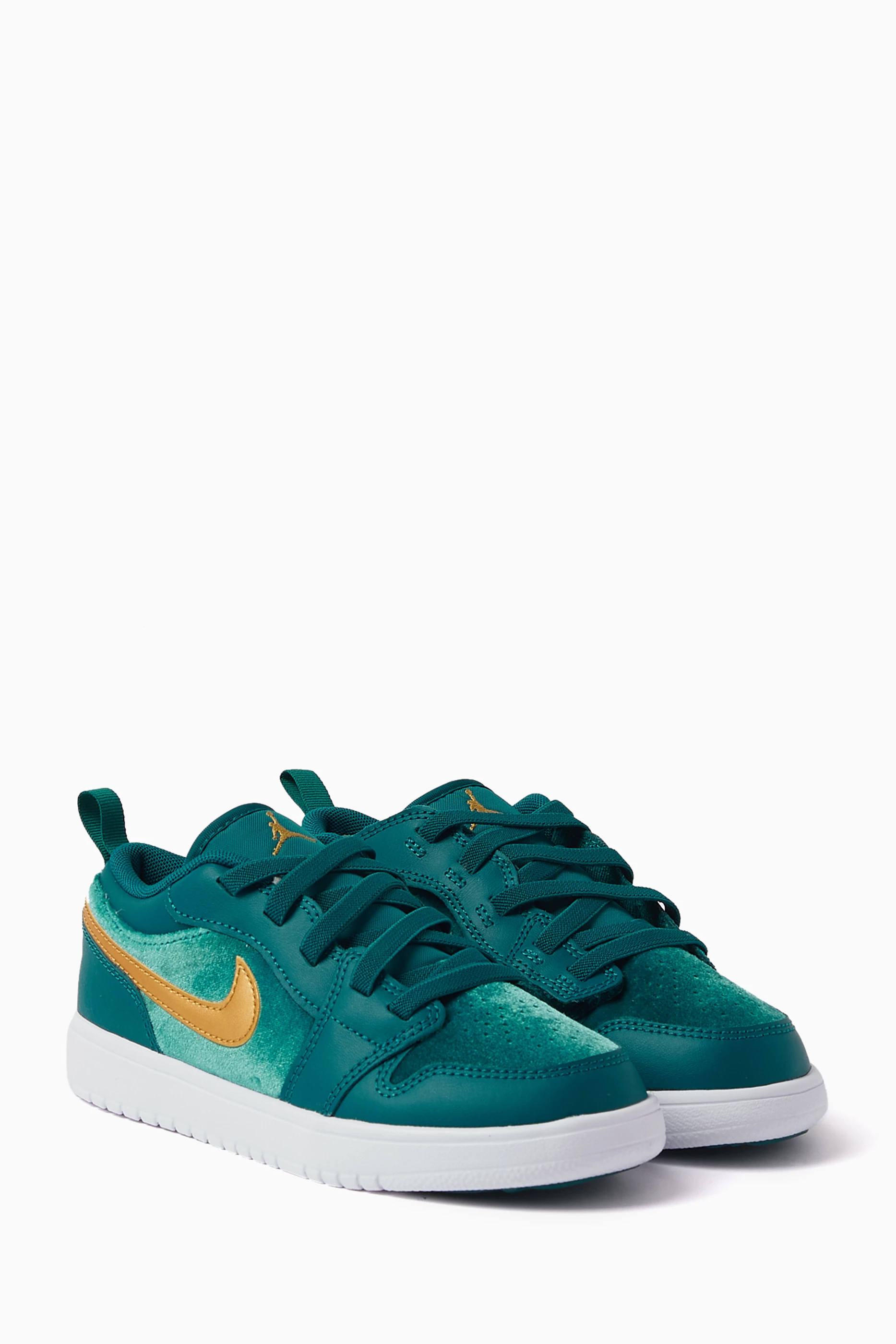 Green velvet jordans outlet