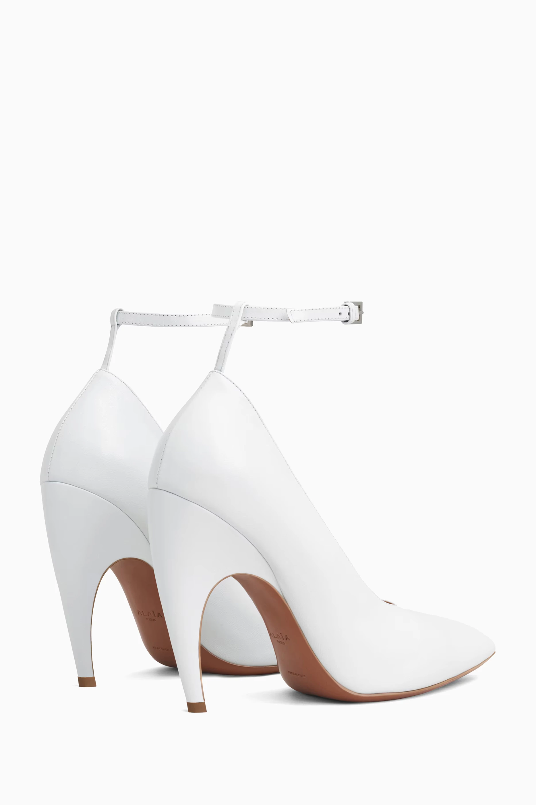 Buy Alaïa White Shark 90 Pumps in Leather For Women Online
