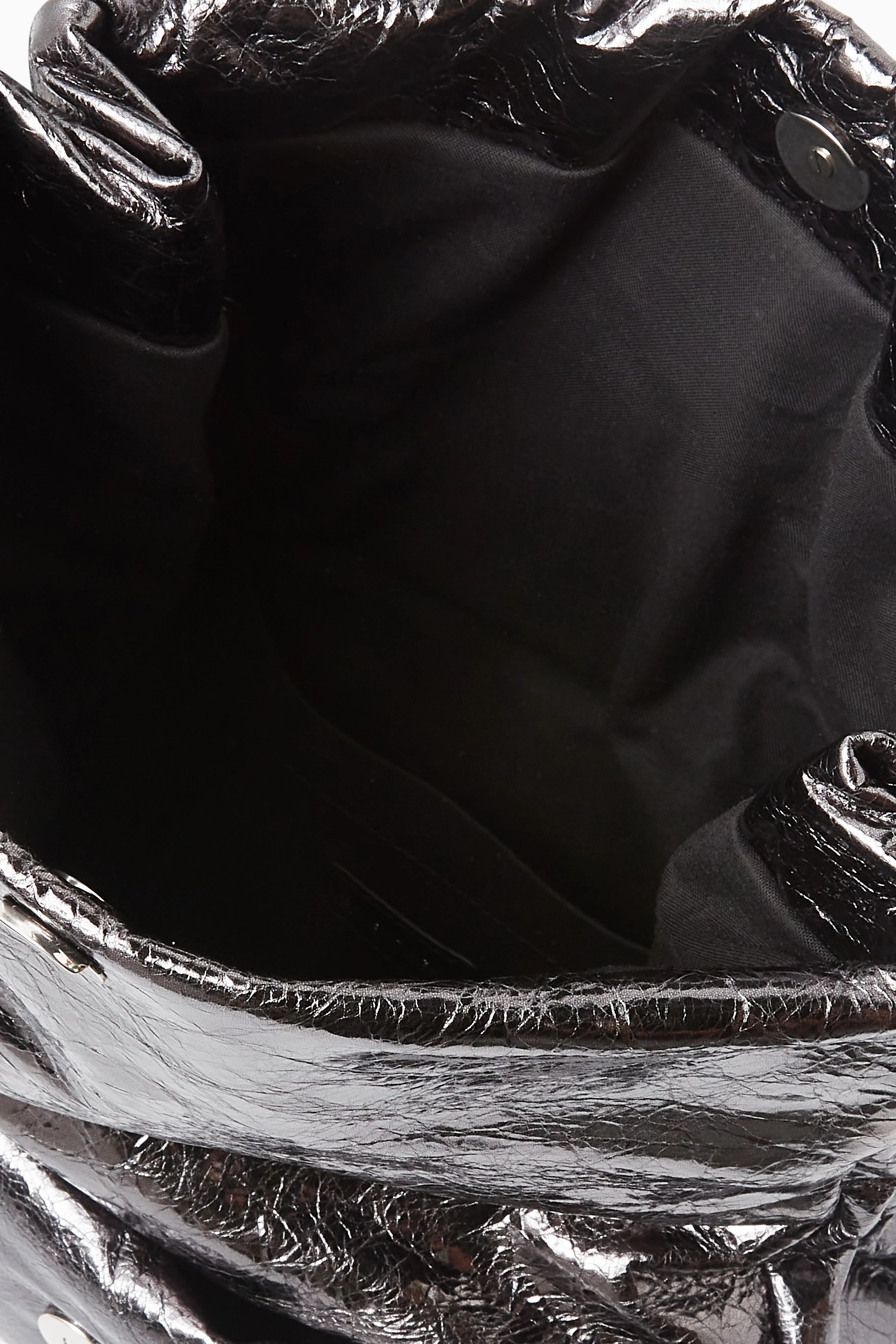 バッグ Balenciaga BB Accessory Poach Leather Explorer leather pouch with strap in black - Balenciaga