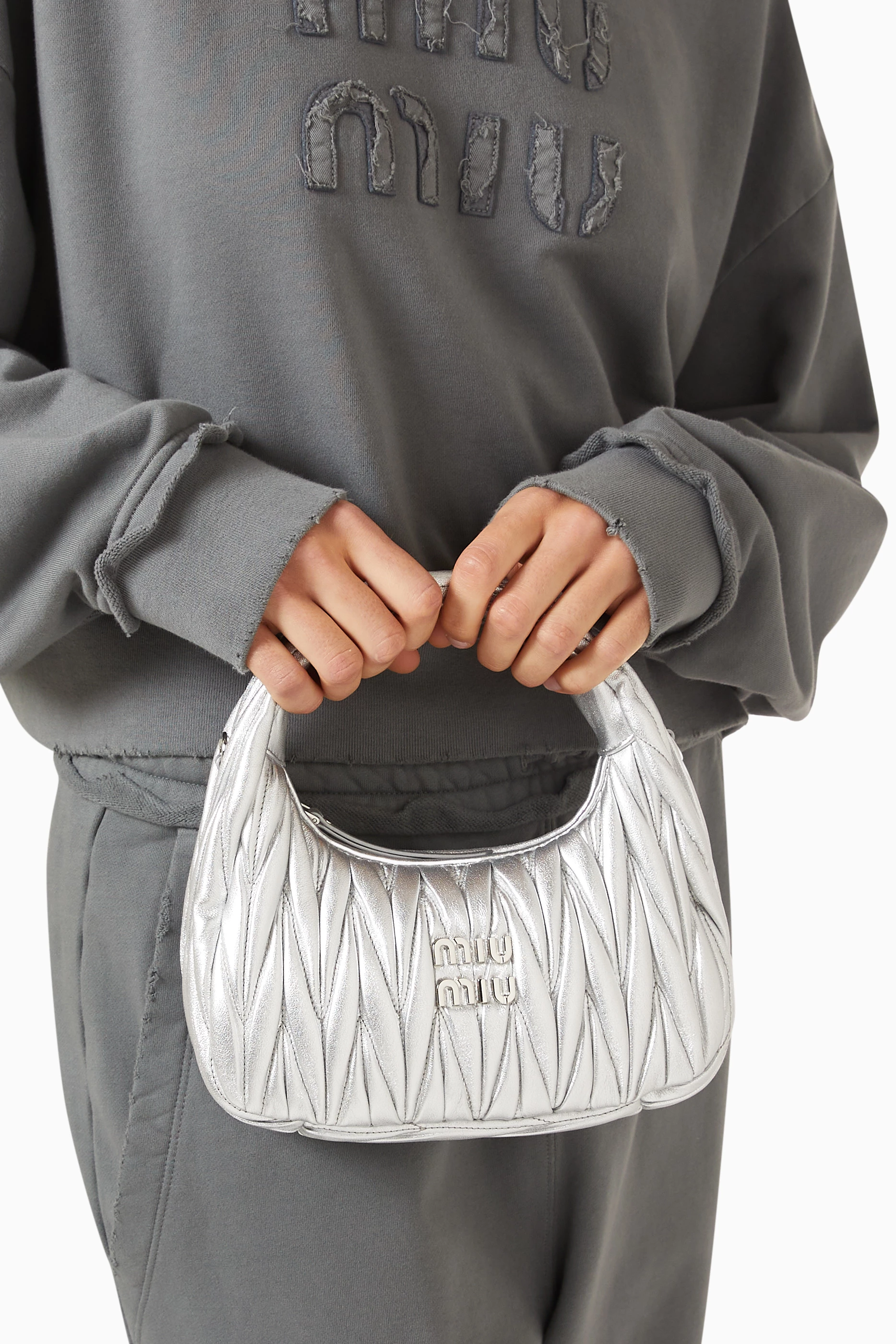 【MIU MIU】WANDER MATELASSE VELVET MINI HOBO BAG Black Wander Velvet Hobo Mini Bag | Miu Miu