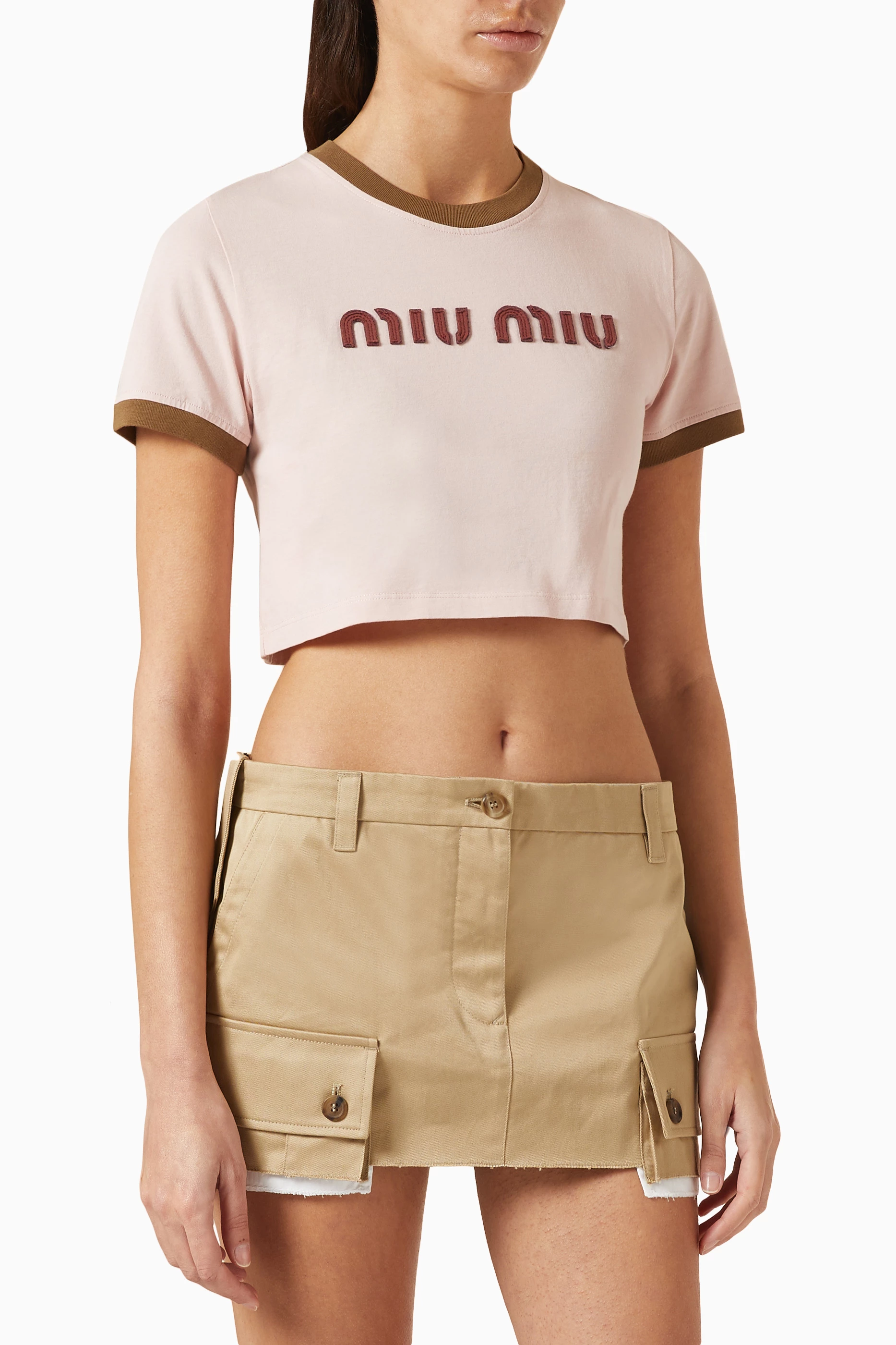 MIU MIU 21ss カットソー Miu Miu Women's' Logo Patch Long Sleeve T-Shirt in Beige