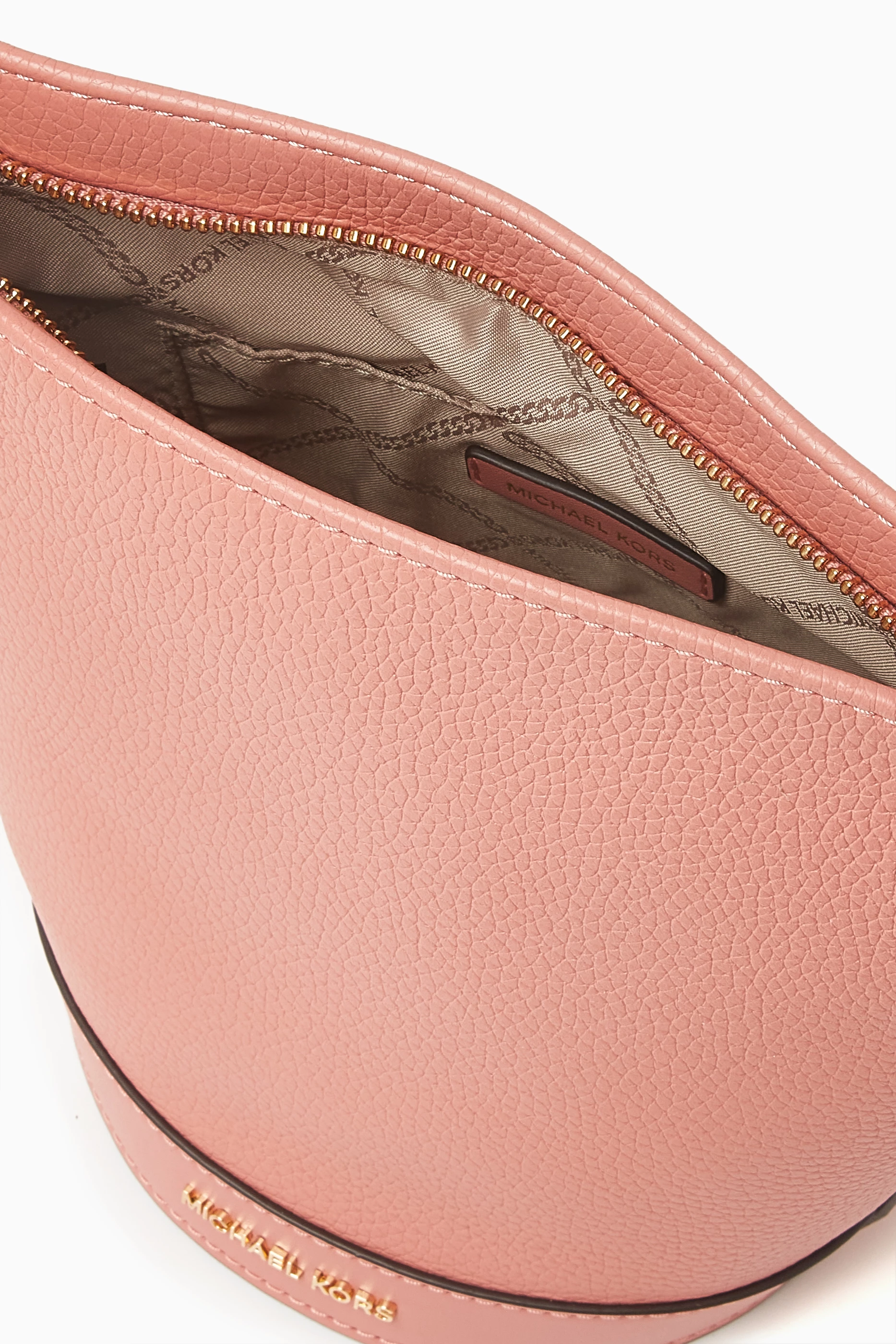 Michael kors pink bucket bag best sale