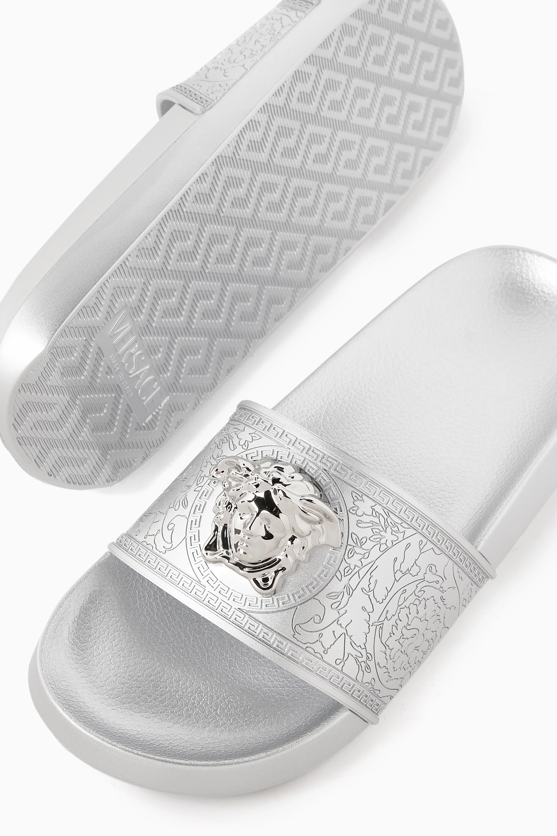 Men\'s Versace Silver Medusa Slides La Medusa Rubber Sliders | VERSACE US main image 2