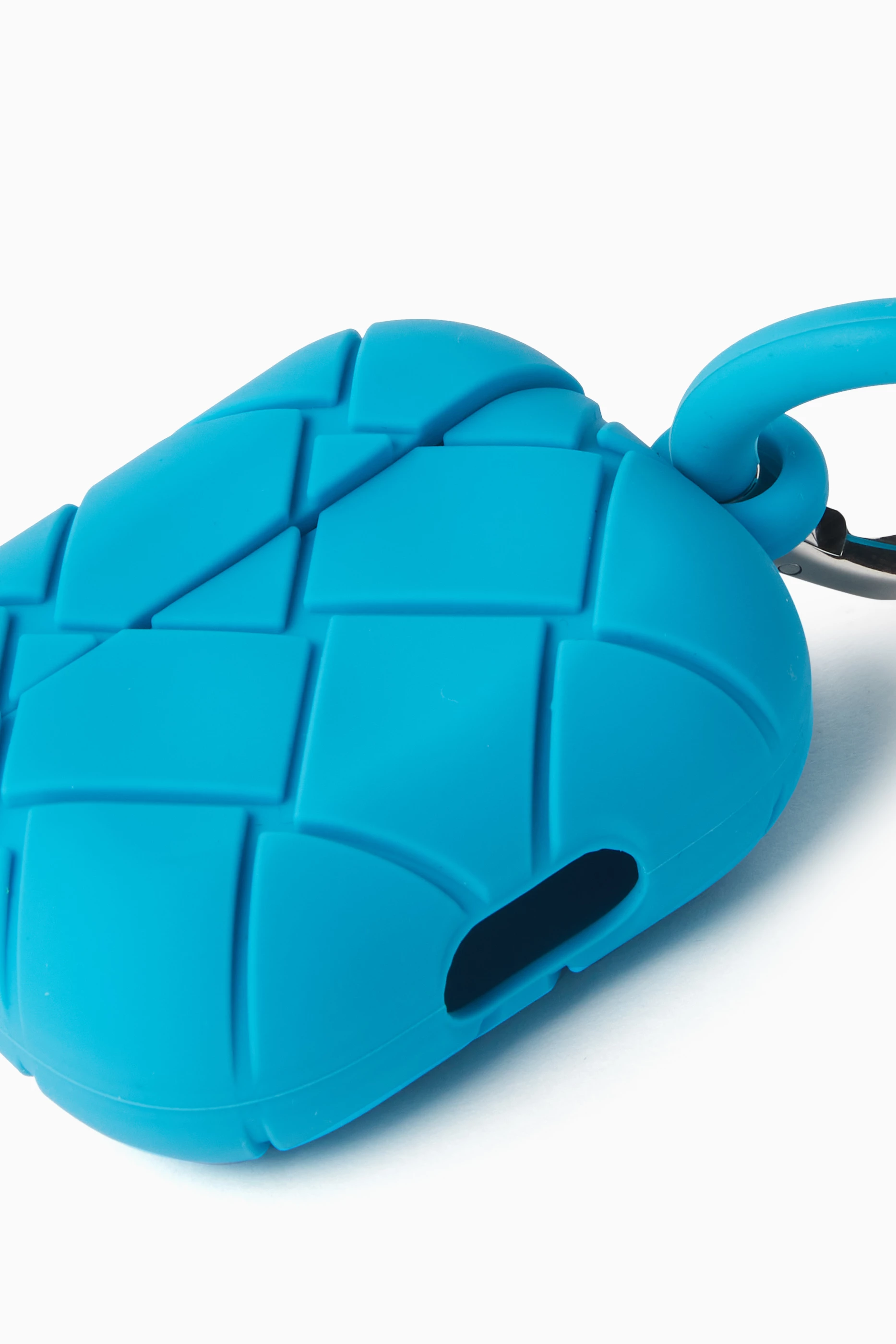 【新品半額！残1】BOTTEGA VENETA AirPods Proケース 青 BOTTEGA VENETA 【美品】BOTTEGA ボッテガヴェネタ AirPods Pro