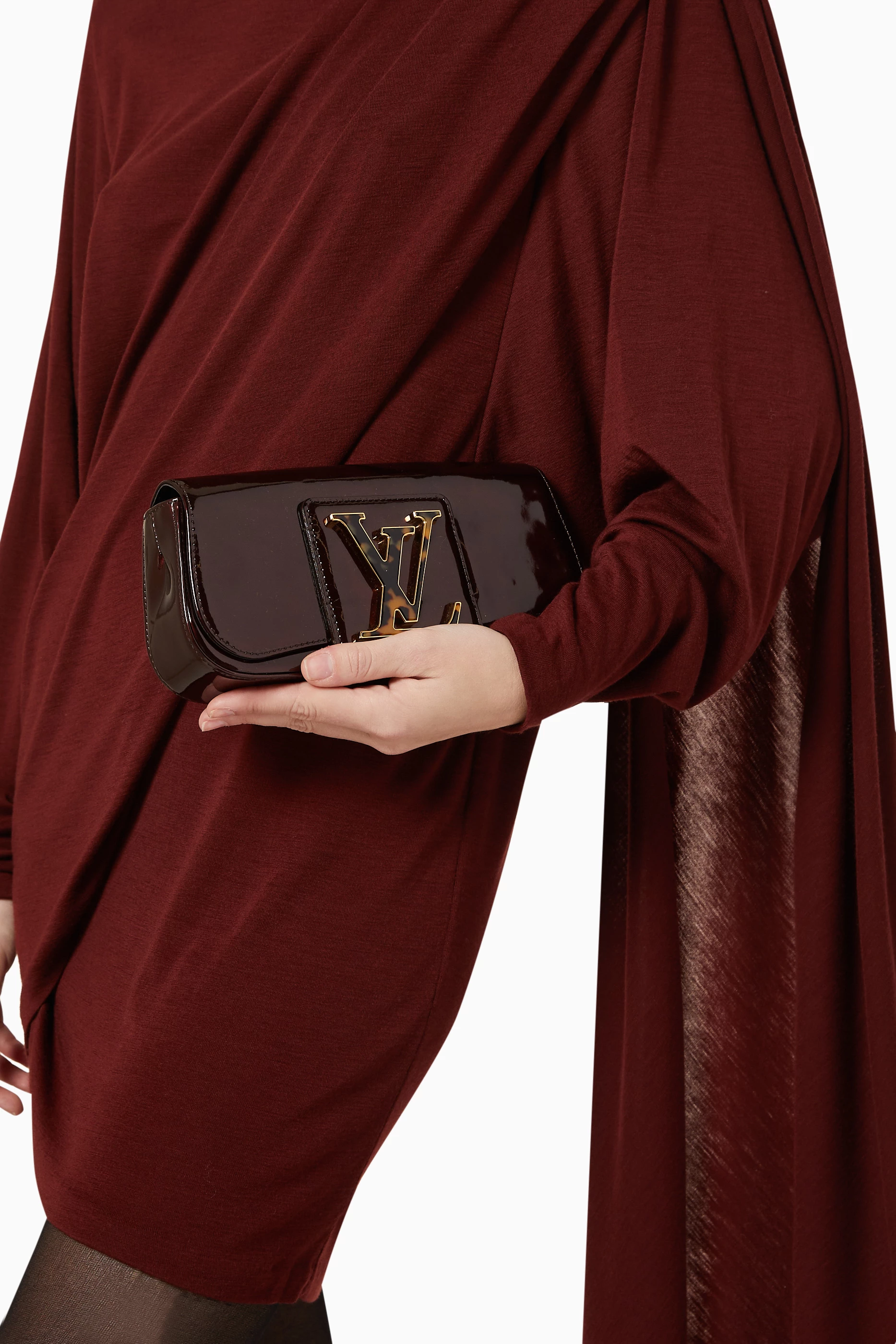 Buy Louis Vuitton Pre Loved Burgundy Amarante Sobe Clutch in Vernis Leather For Women Online Ounass Saudi