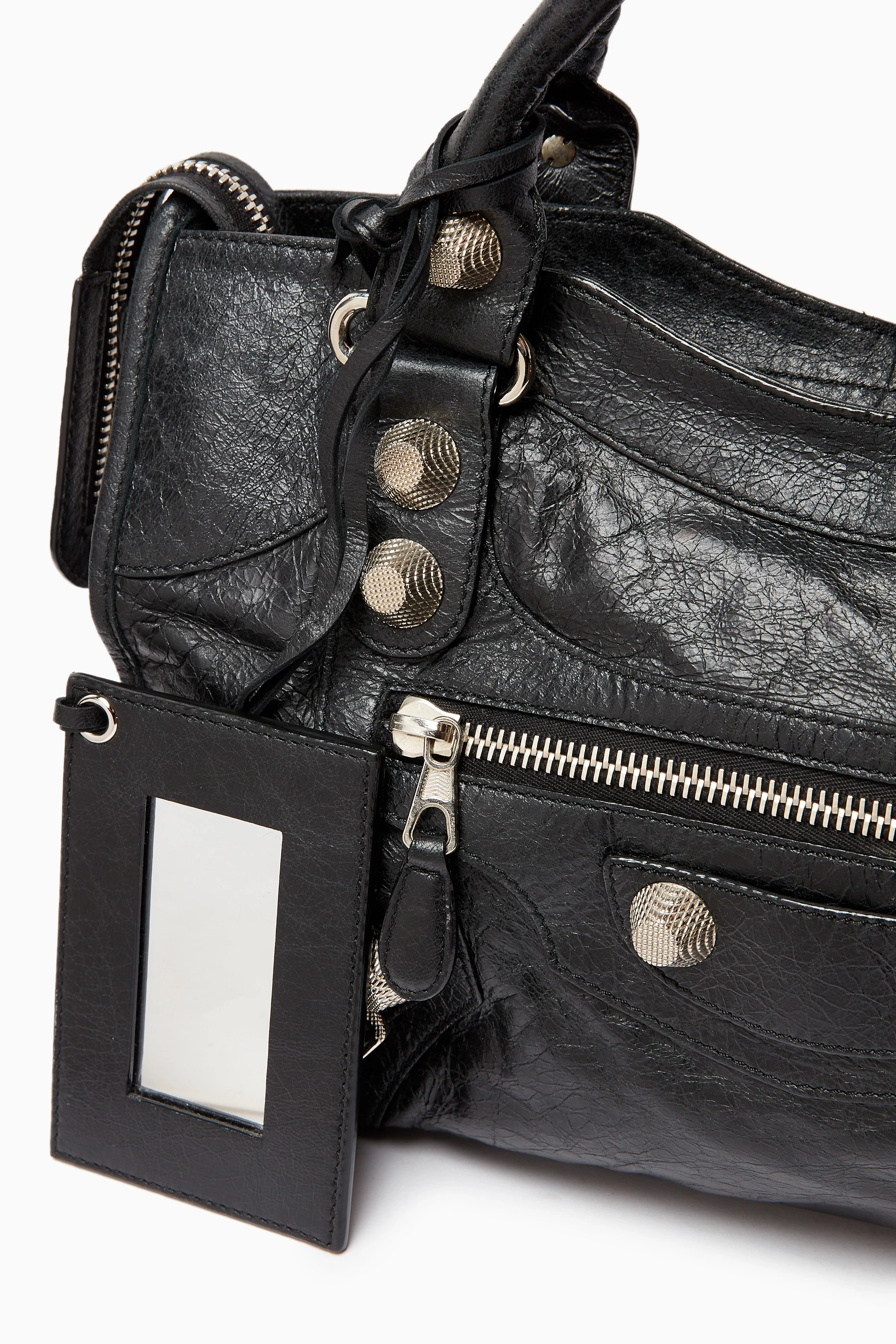 バッグ BALENCIAGA the city shoulder bag y2k BALENCIAGA（バレンシアガ）伝説のitバッグ「ル シティ」が復活