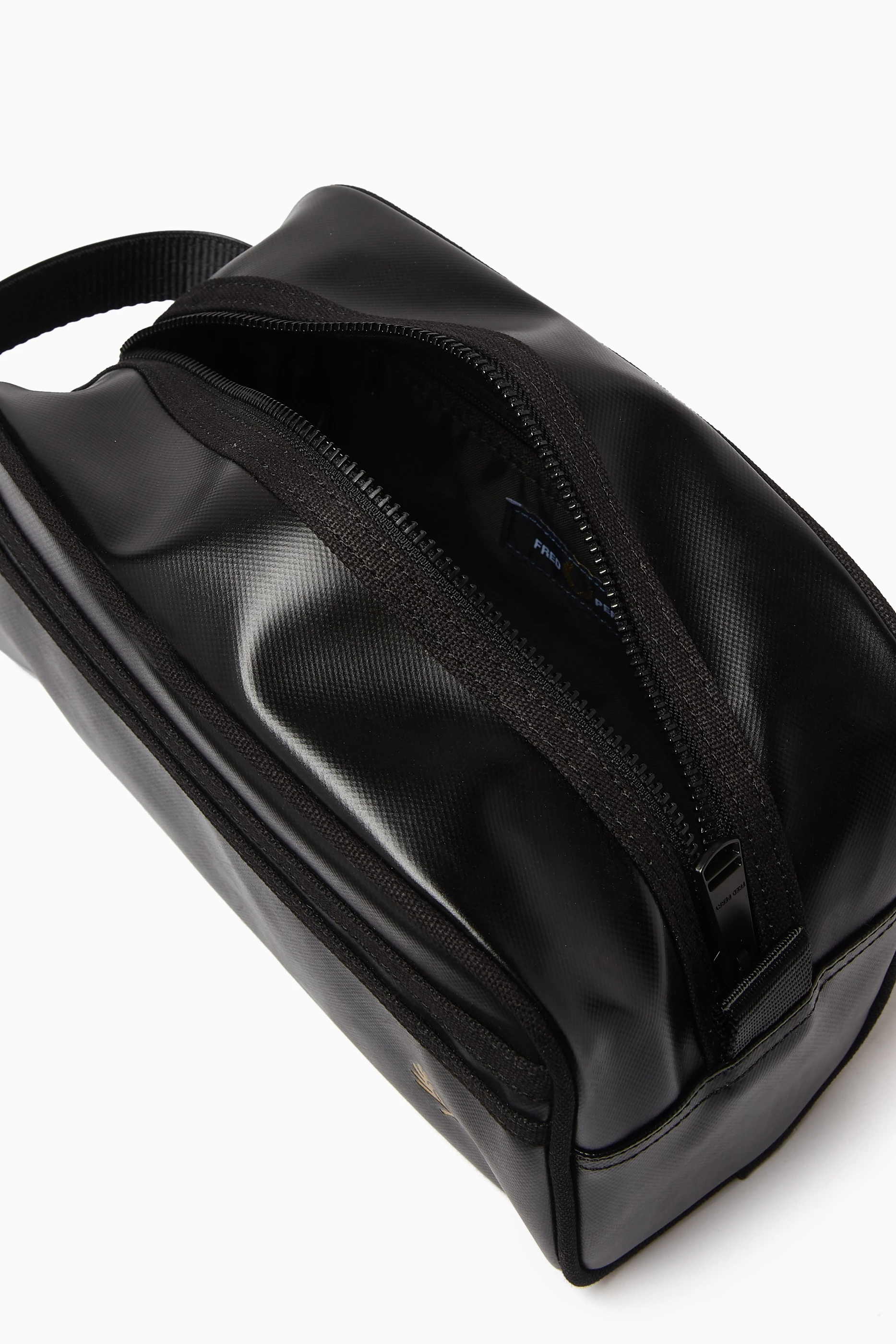 FRED PERRY☆ Coated Polyester Wash Bag BLACK / ECRU Fred Perry - Coated Polyester Wash Bag (Black / Ecru) | HHV