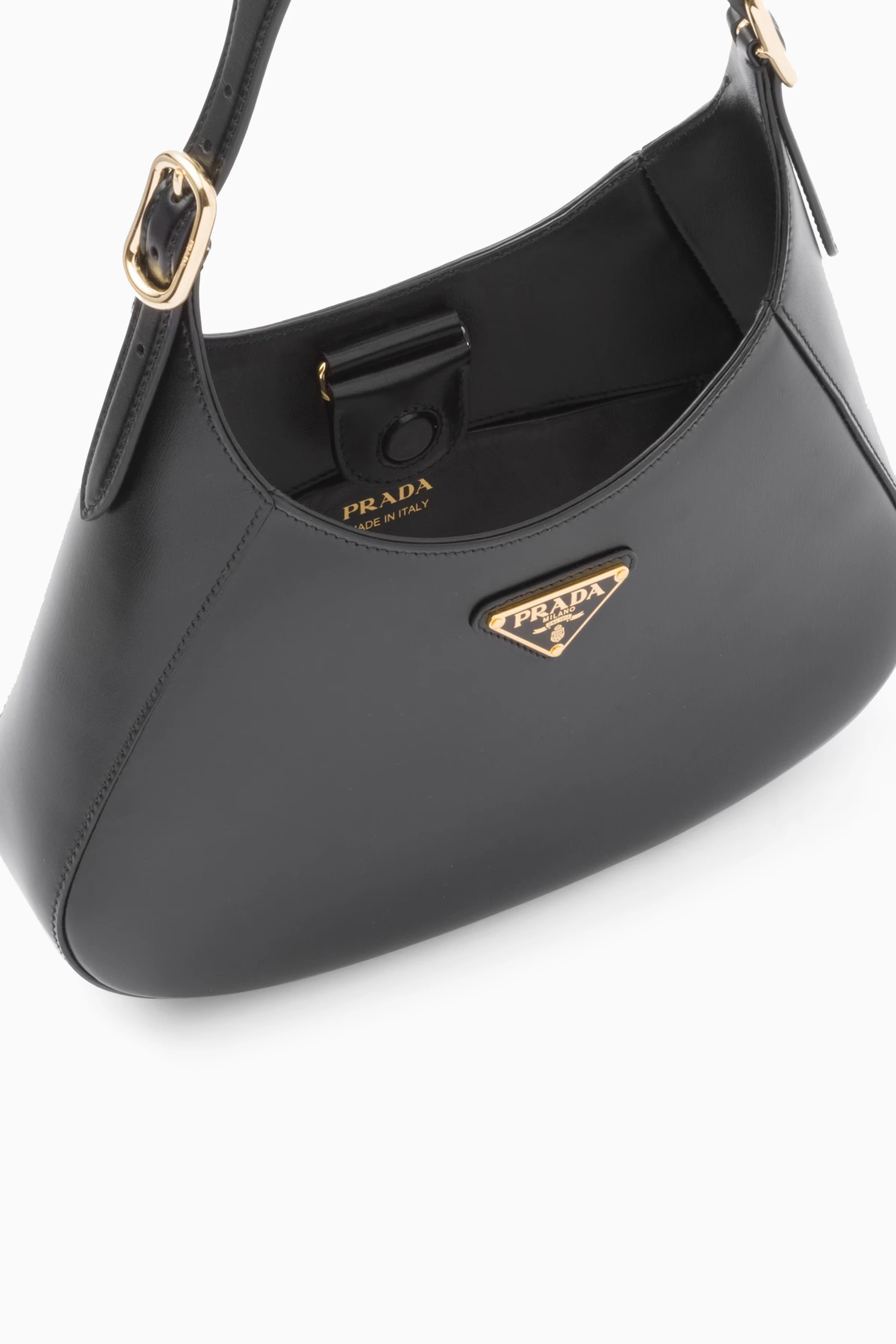 バッグ PRADA PUNCHING LEATHER ONE SHOULDER BAG PRADA PUNCHING LEATHER ONE SHOULDER BAG