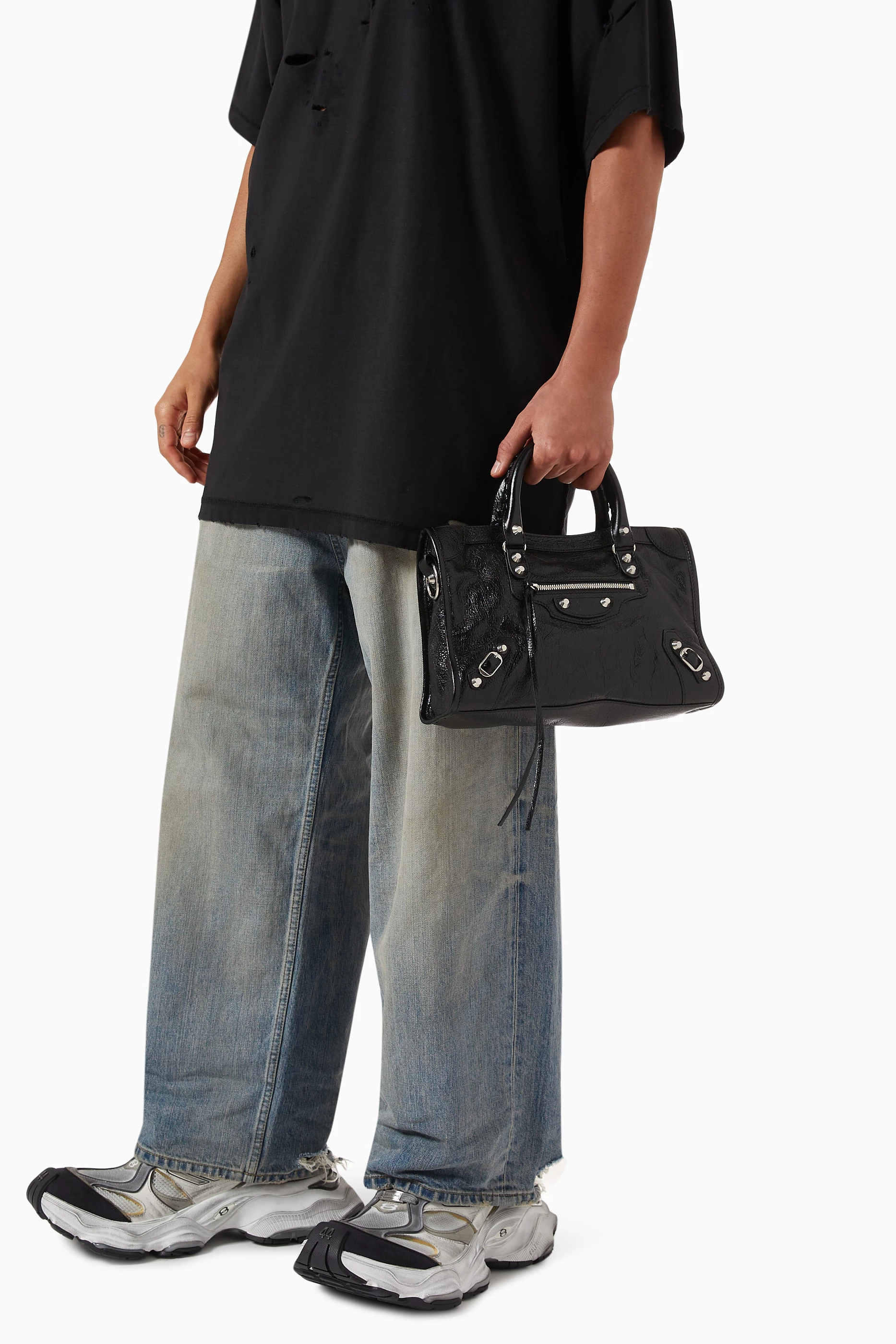 Buy Balenciaga Black Small Le City Bag in Arena Lamsbkin For UNISEX Online Ounass Saudi
