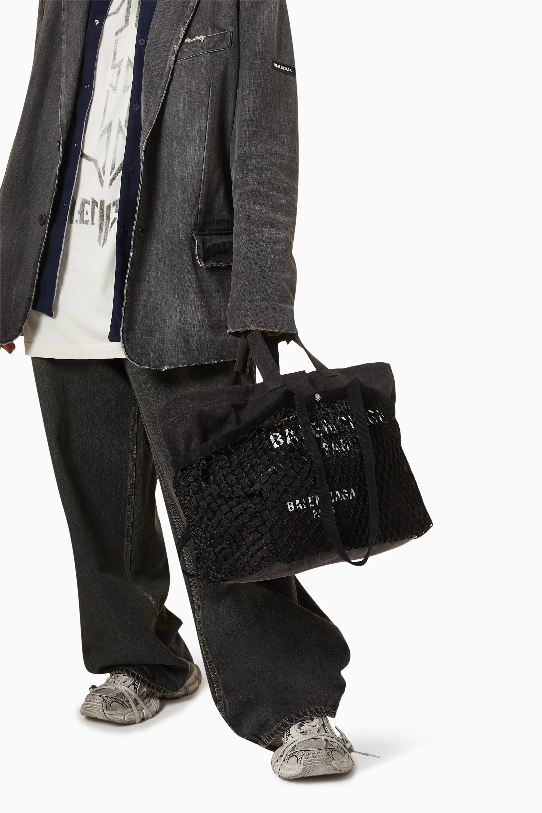 Buy Balenciaga Black Medium 24/7 Tote Bag in Canvas For