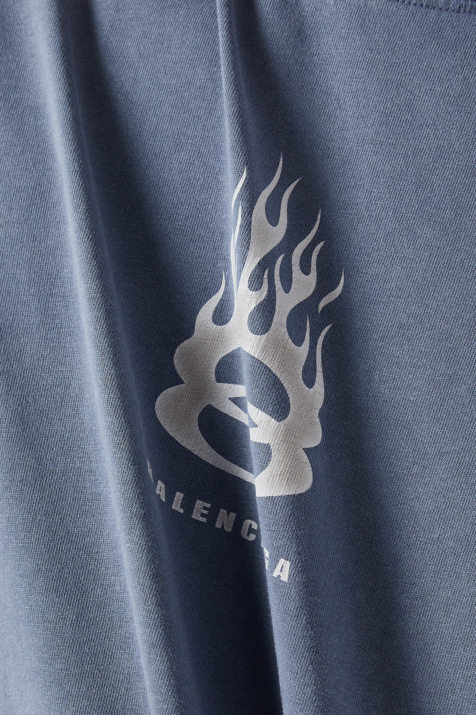 ●送料込●BALENCIAGA●T-SHIRT BURNING UNITY OVERSIZE POUR Burning Unity cotton jersey T-shirt in blue - Balenciaga