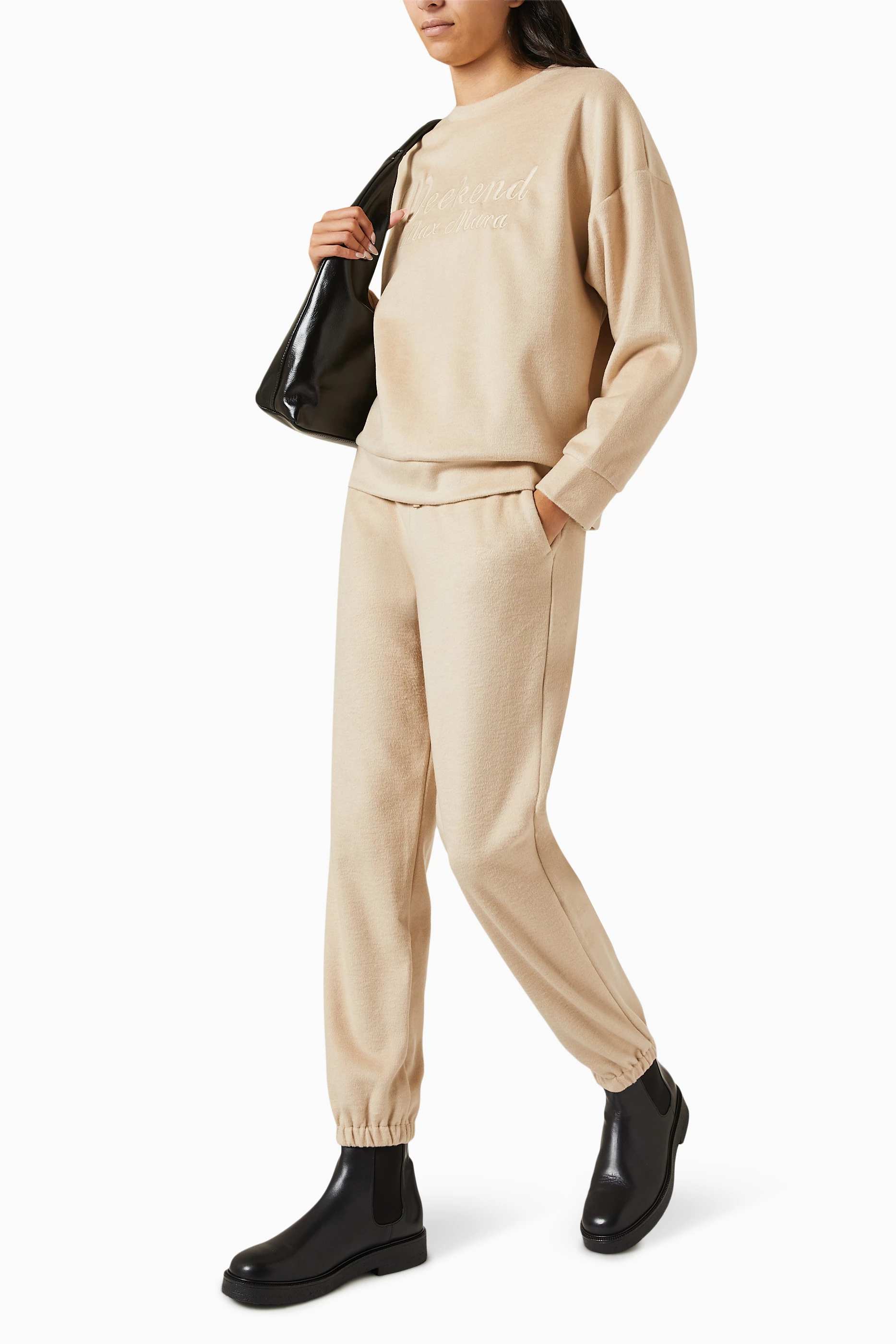 ボトムスその他 Weekend Max Mara Beige polyester blend Elis joggers Weekend Max Mara Elis joggers in polyester blend | The