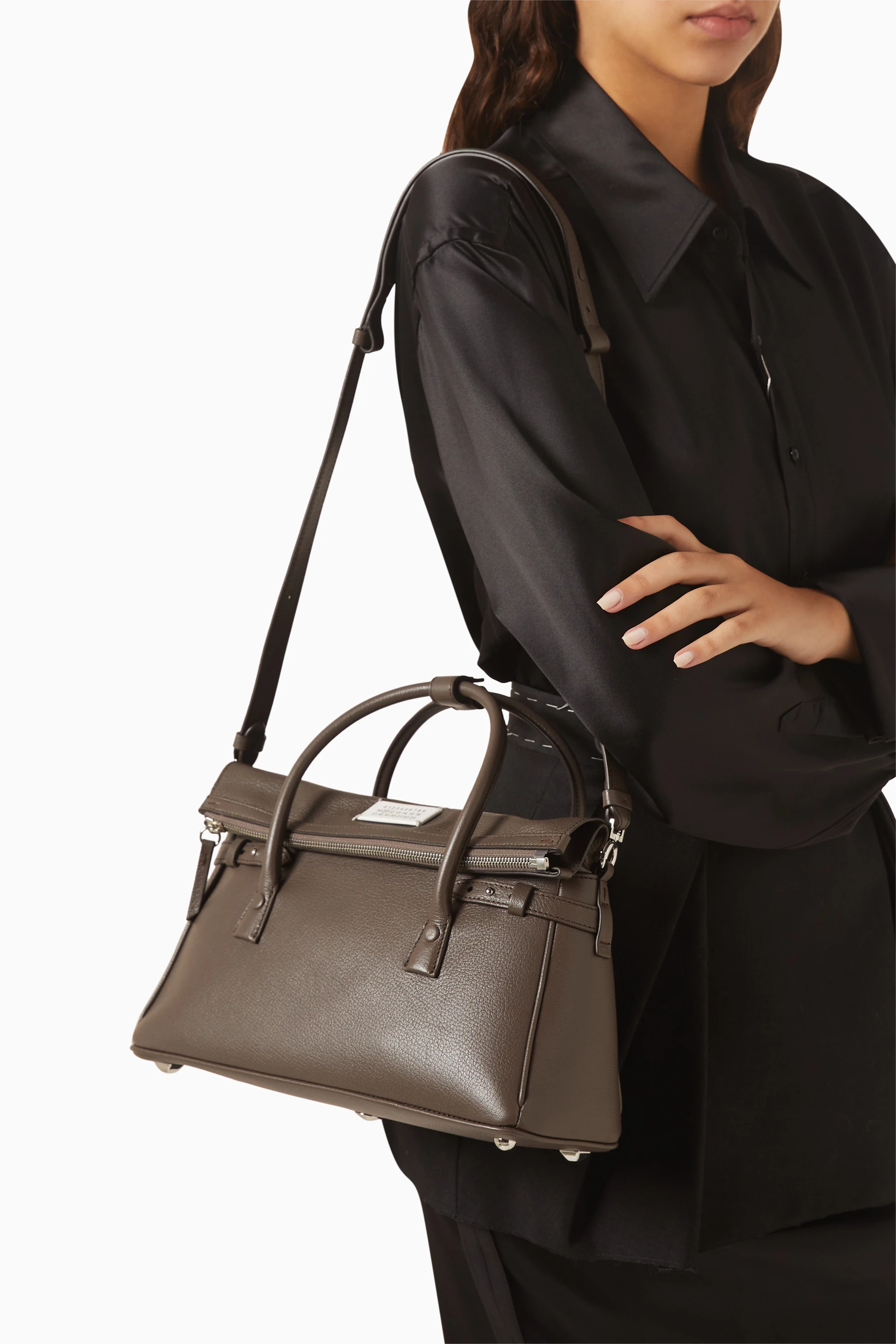 【関税＆送料込み】Maison Margiela '5Ac East West' Handbag Maison Margiela - 5AC HANDBAG EAST WEST SMALL | HBX