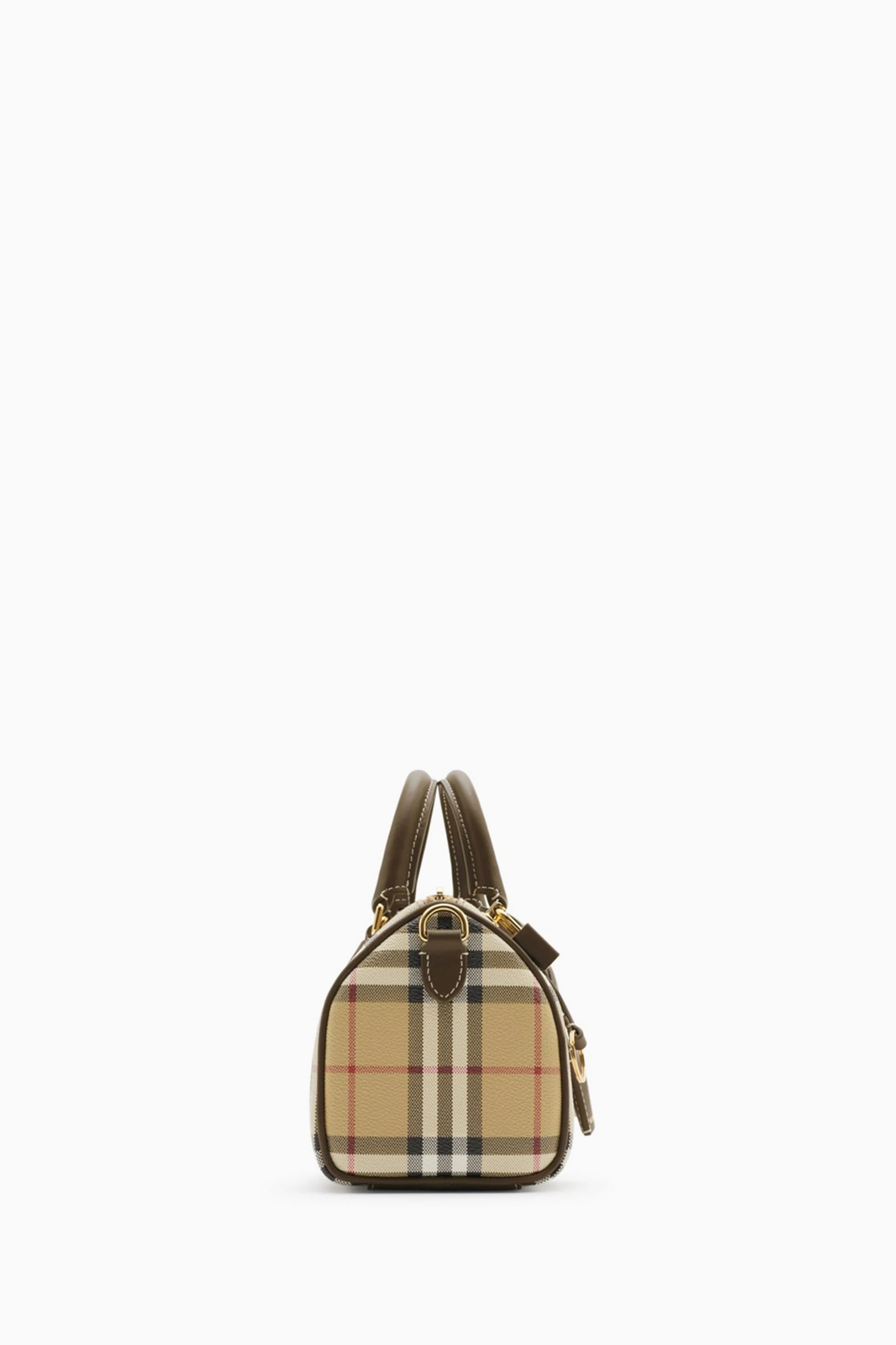 Mega shopping Stud Bowling Bag Burberry