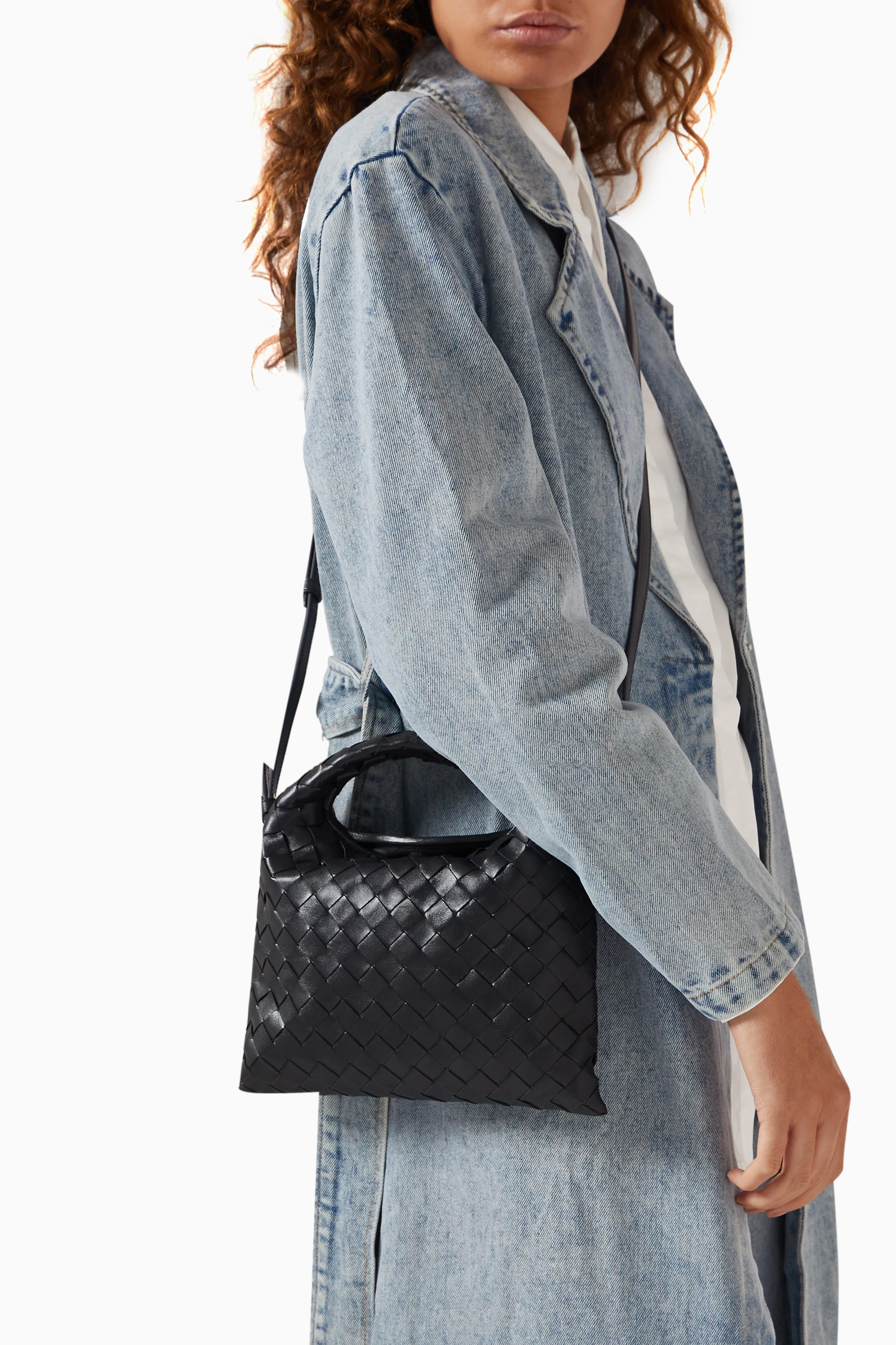 ショルダーバッグ Bottega Veneta Slate Leather Crossbody Bag Bottega Veneta - Mini Black Woven Leather Crossbody Bag