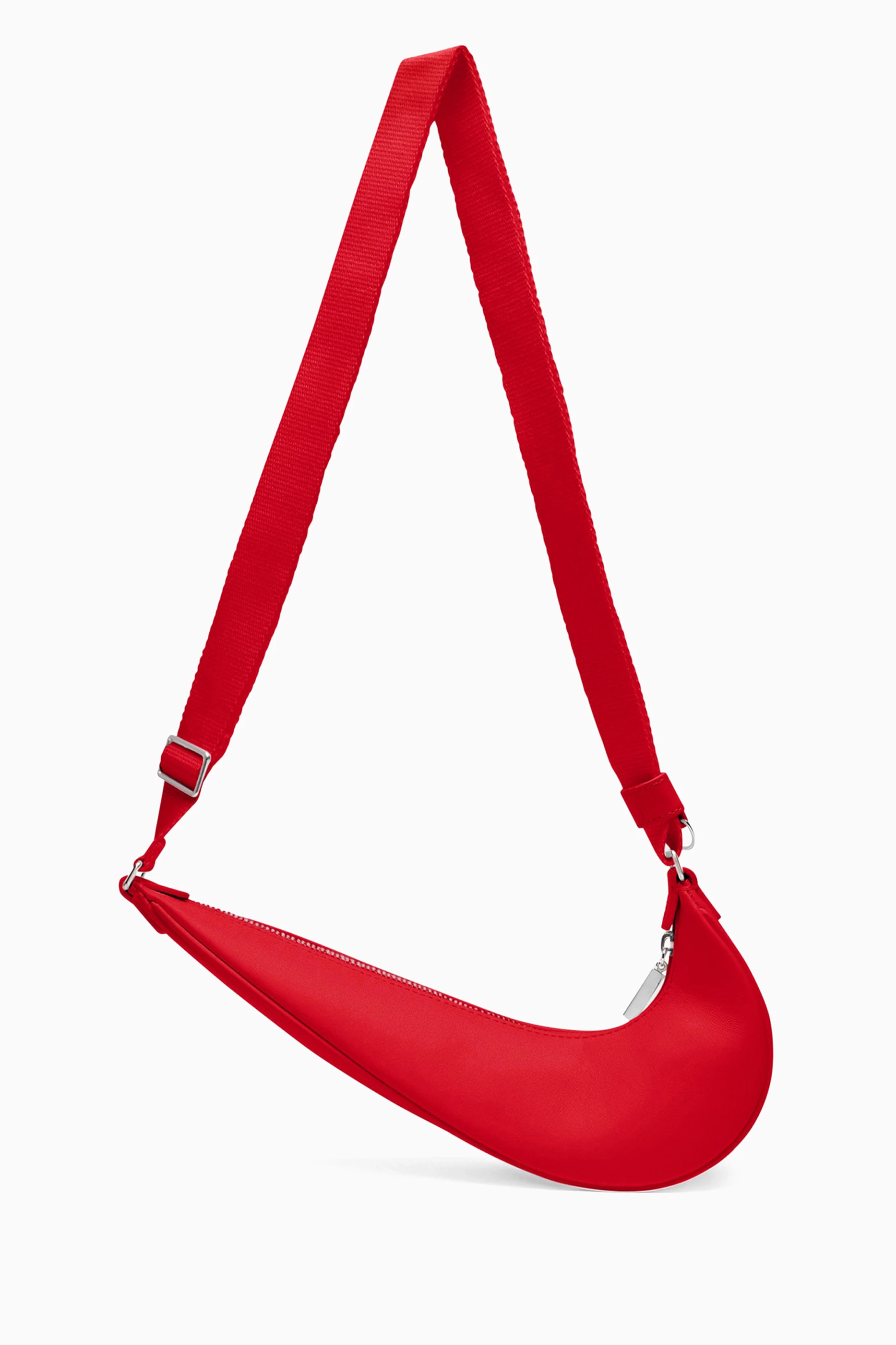 Buy Nike Red x Jacquemus Le Swoosh Shoulder Bag in Leather For