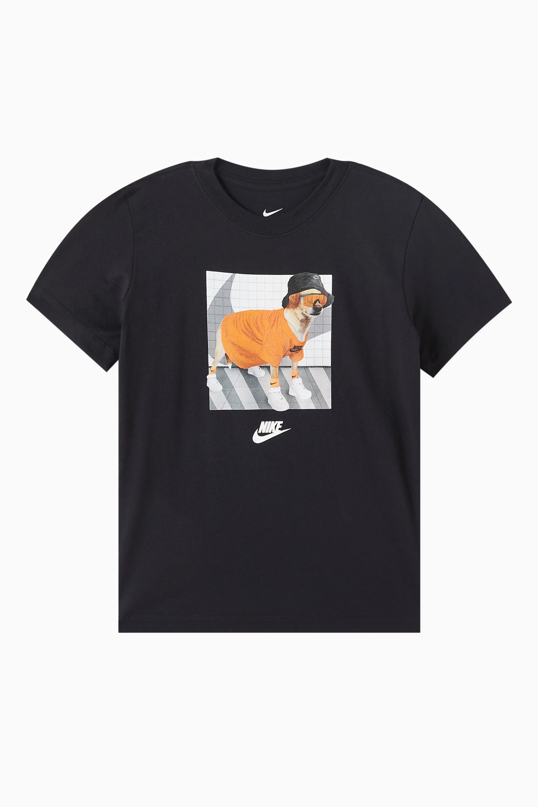 Buy Nike Black Graphic Print T shirt in Cotton For Boys Online Ounass Saudi