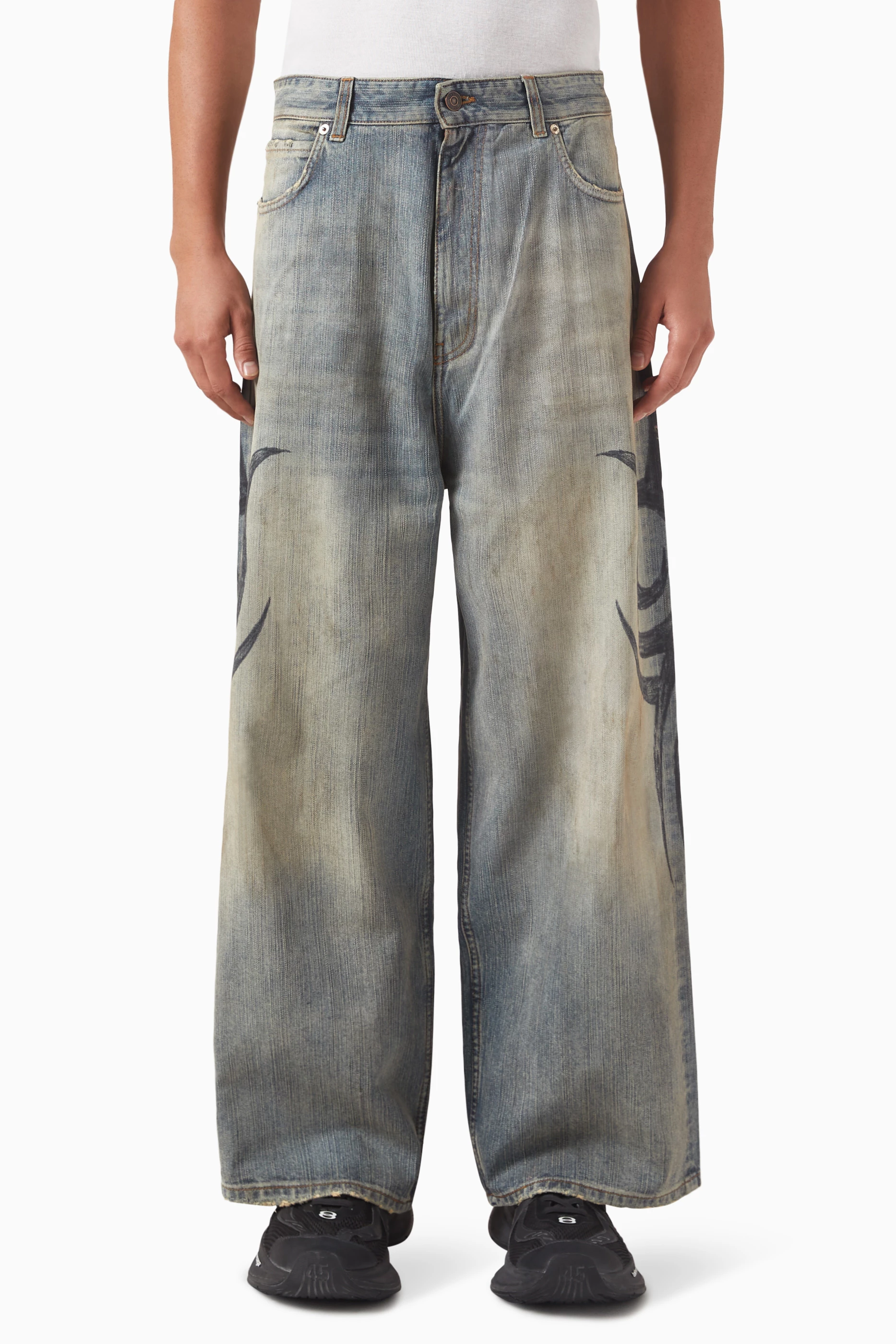 Buy Balenciaga Blue Y2K Stretched-knee Baggy Jeans in Denim For Men Online  | Ounass Saudi
