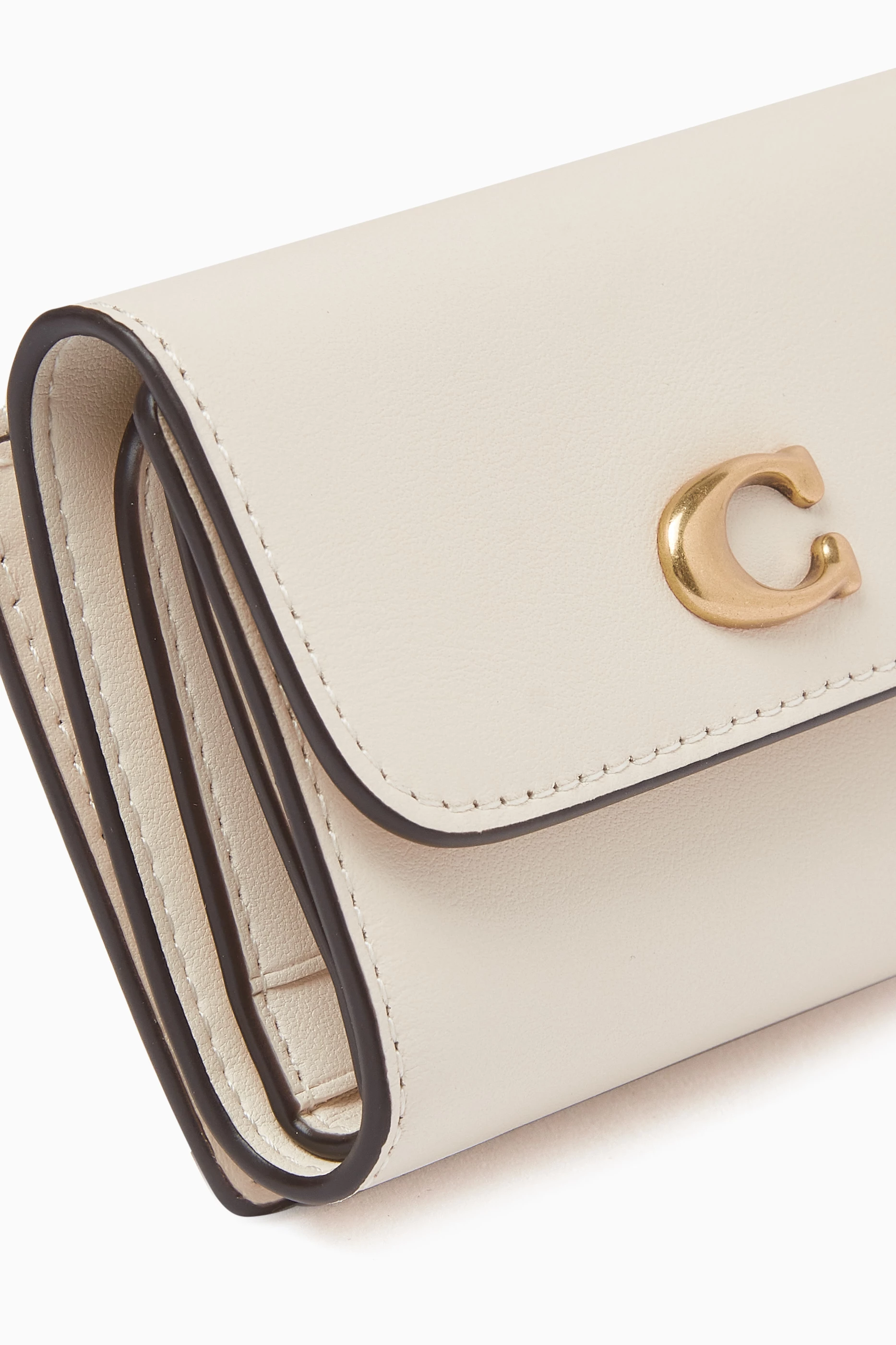 Buy Coach White Essential Card Holder Wallet in Leather For Women Online Ounass Saudi