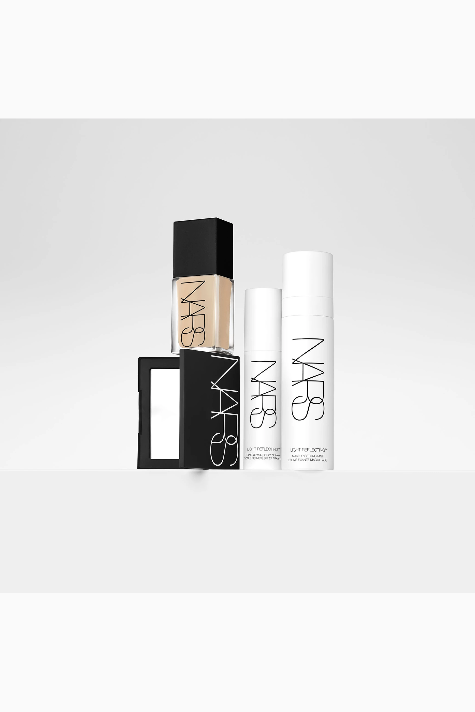 Buy Nars Light Reflecting™ Hydrating Primer, 30ml For Women