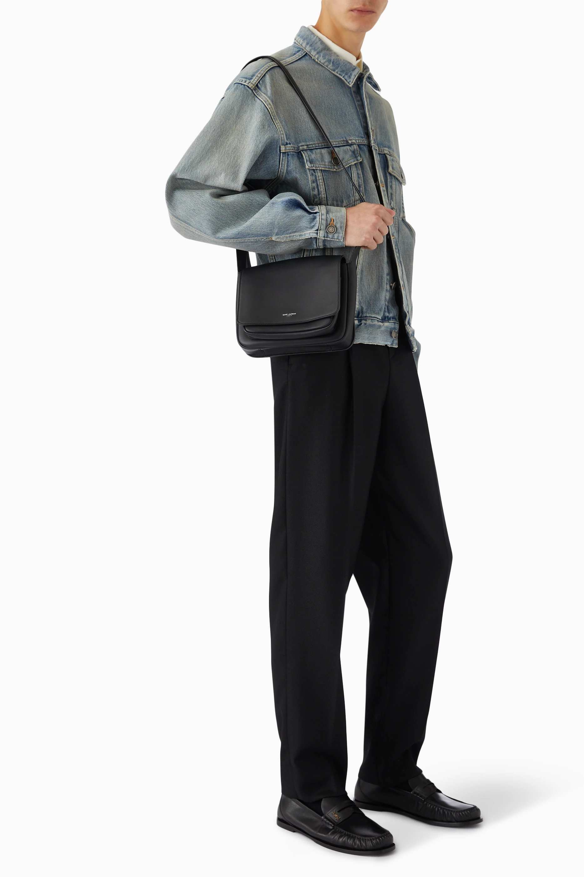 【関税&送料込】Saint Laurent Small Messenger Bag In Smooth Buy SAINT LAURENT Black Small Messenger Bag in Smooth