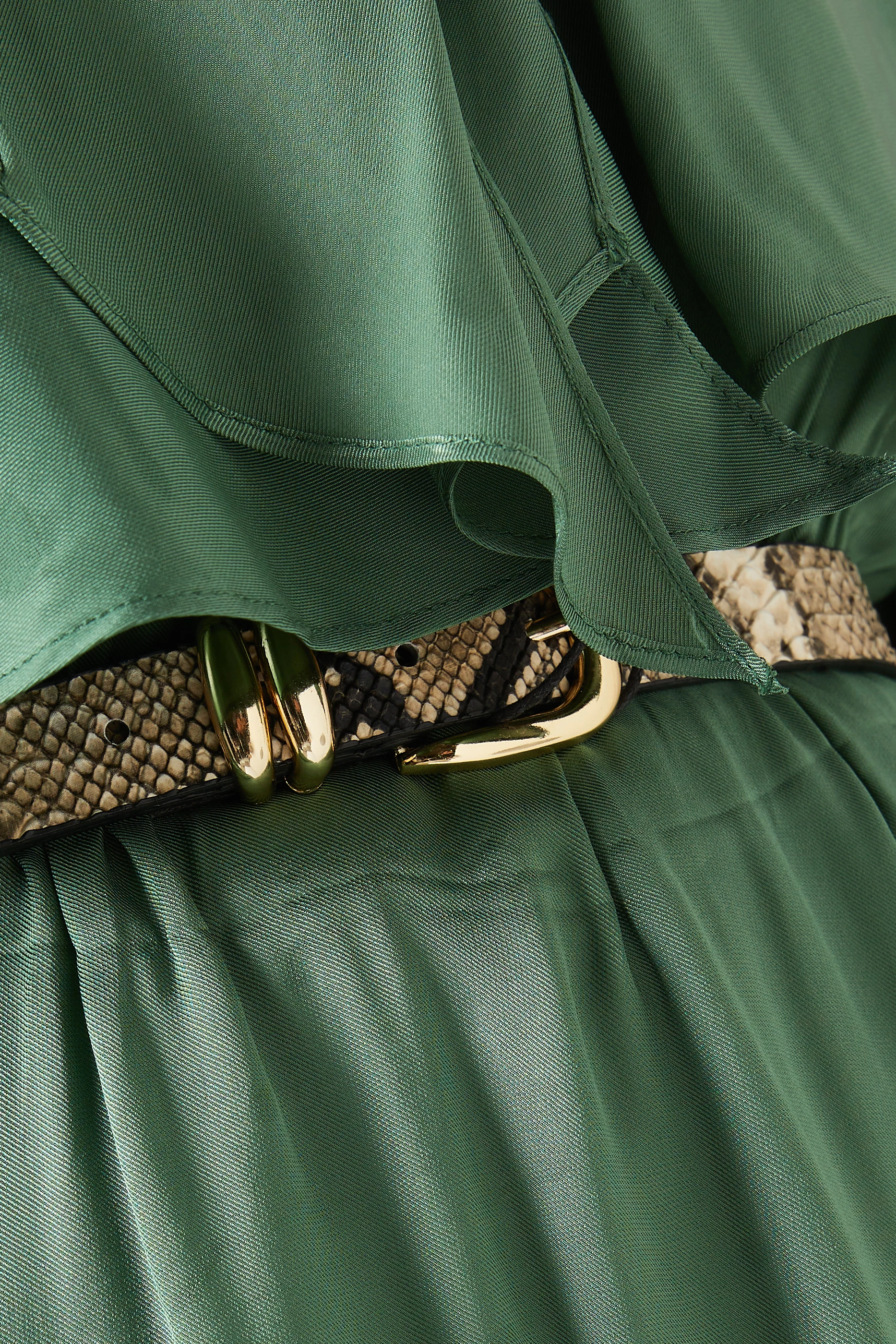 Buy Setre Green Scarf-style Belted Dress in Rayon For Women Online | Ounass  Saudi