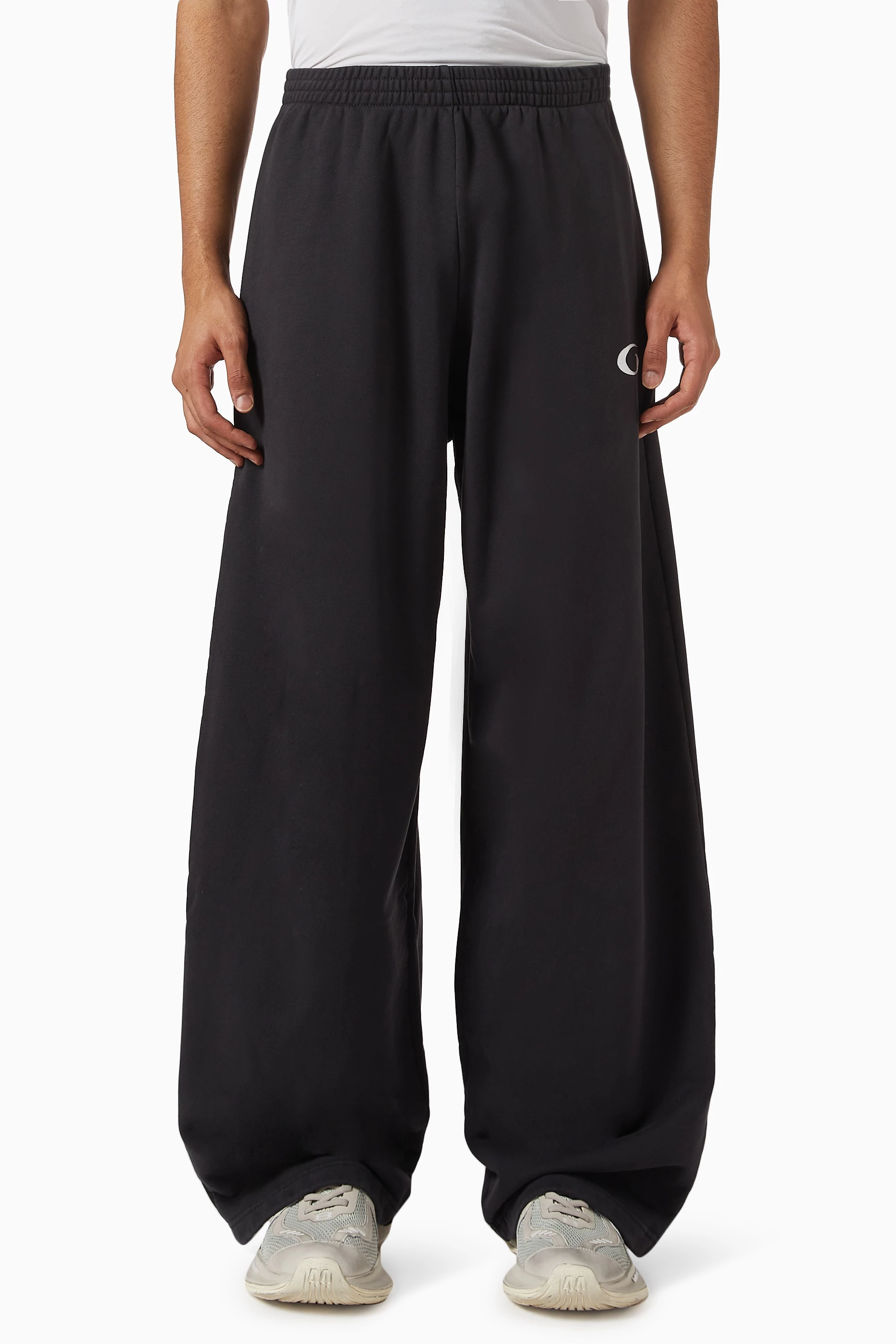 BALENCIAGA 2012 Runway Egyptofunk black sci-fi ruffle boxy