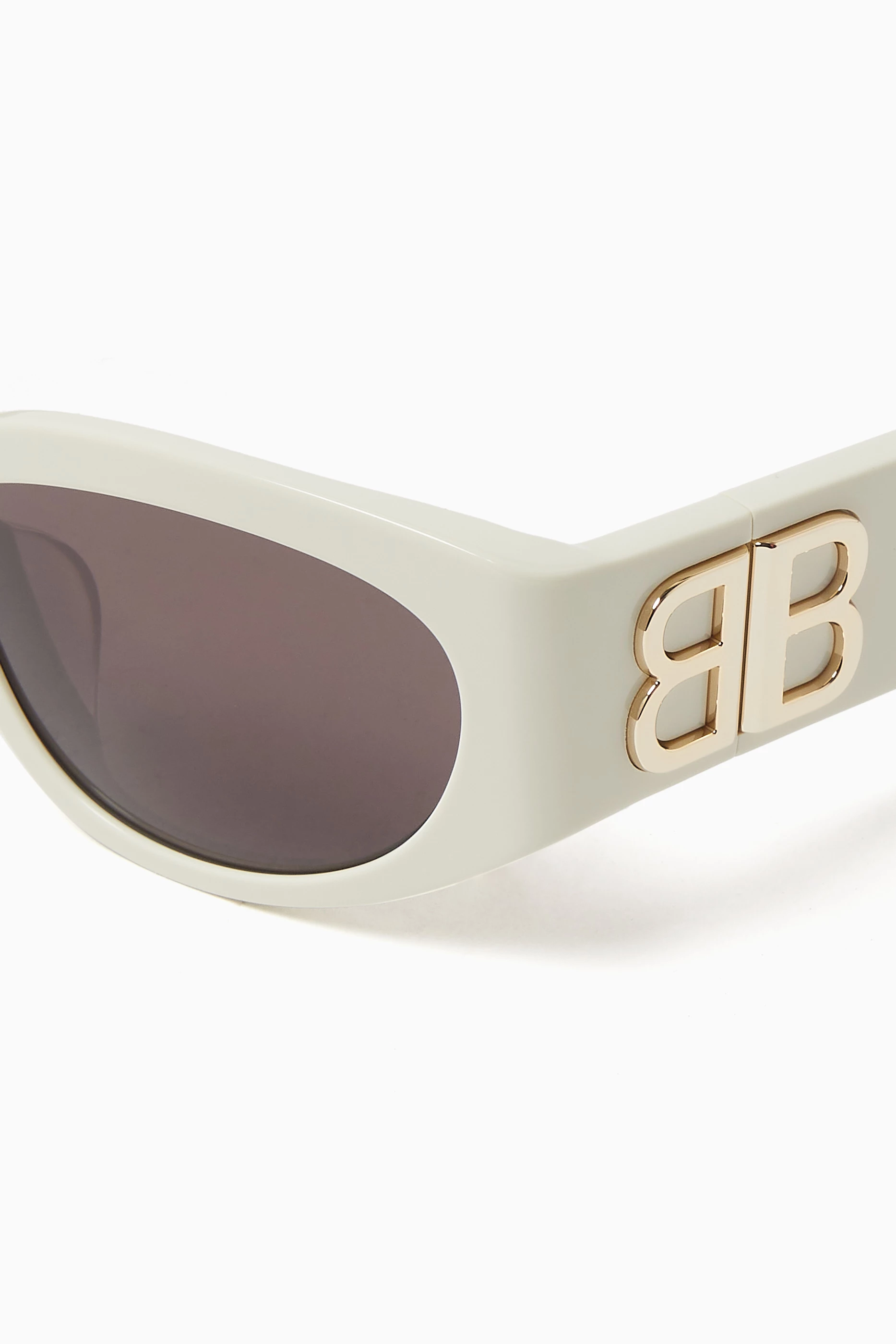 サングラス Balenciaga White Acetate Sunglasses Buy Balenciaga White Cat-eye Sunglasses in Recycled Acetate