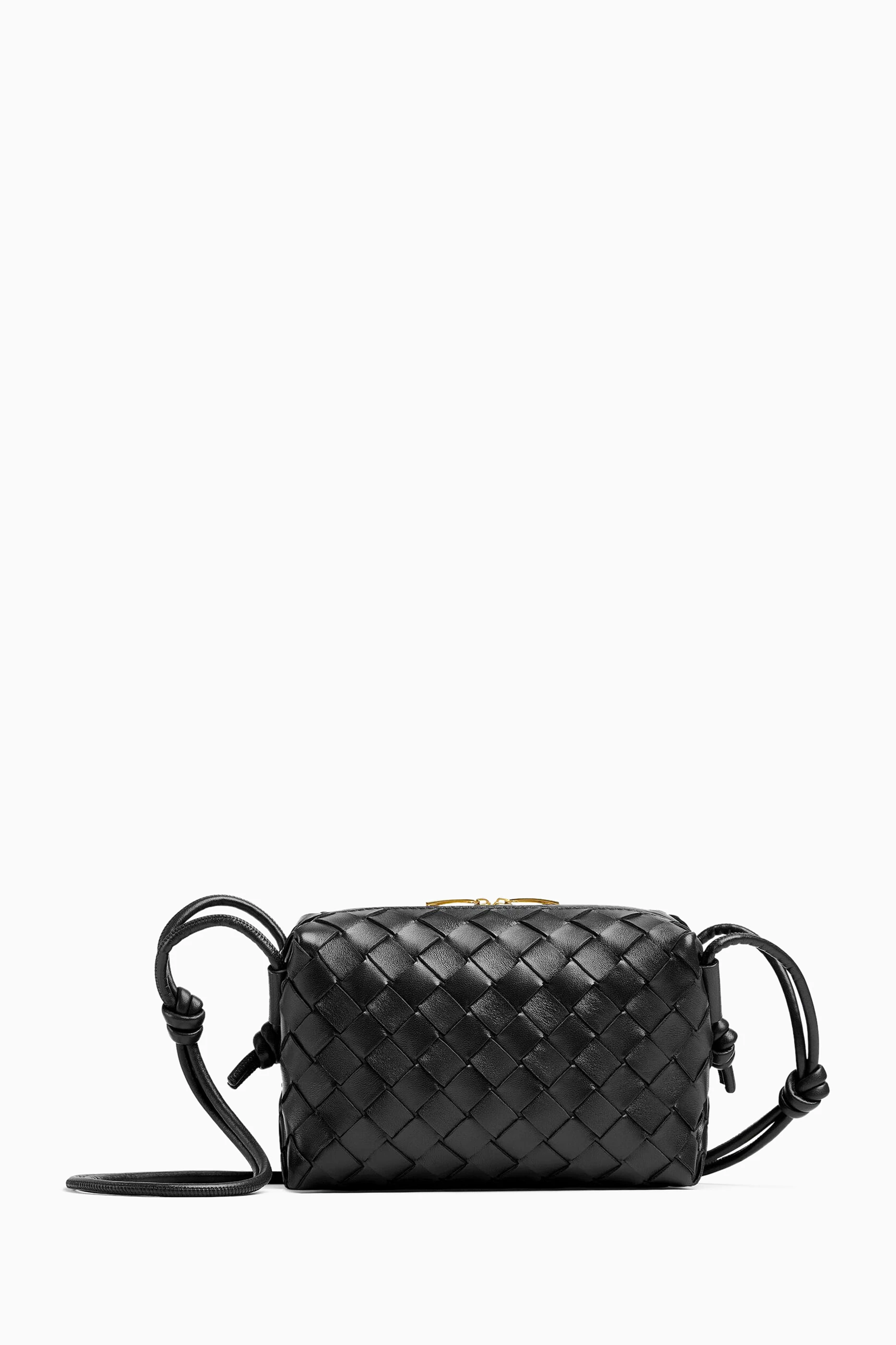 ショルダーバッグ BOTTEGA VENETA Black Leather Loop Crossbody Bag BOTTEGA VENETA Loop イントレチャートレザー ミニショルダー