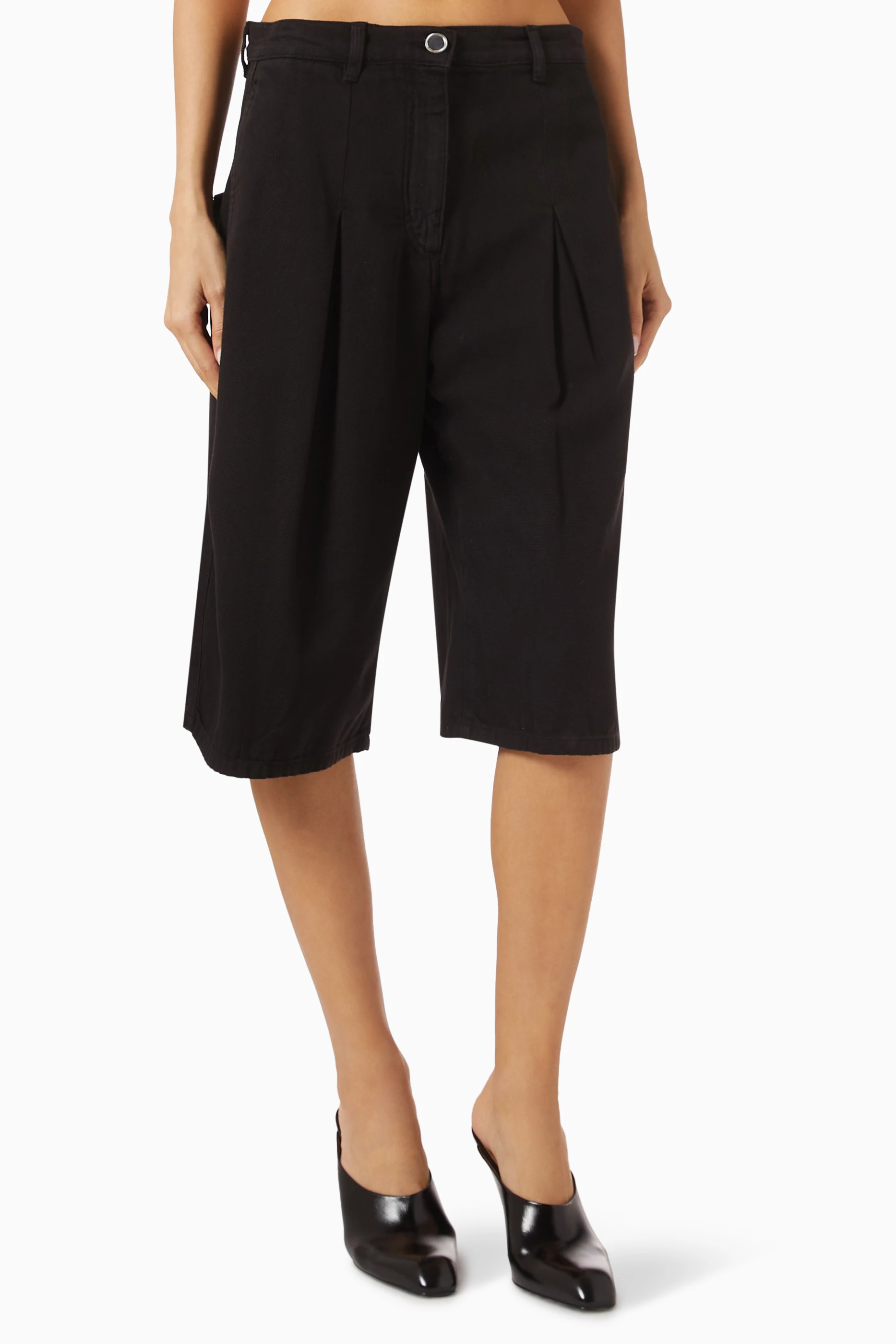 ショートパンツ PINKO Women Shorts  Burmudas 105243 A2M7Z99 Black Pinko Woman Bermuda with Patch 105243 A2M7 Z99 – Khloefemme