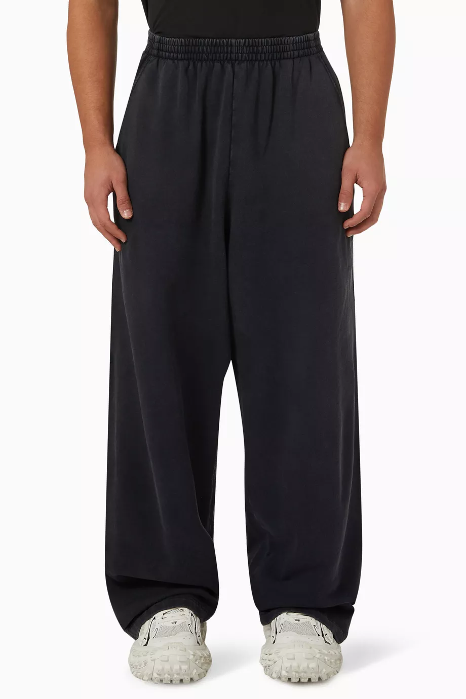 Buy Balenciaga Black Baggy Sweatpants in Heavy Fleece for Men in Saudi
