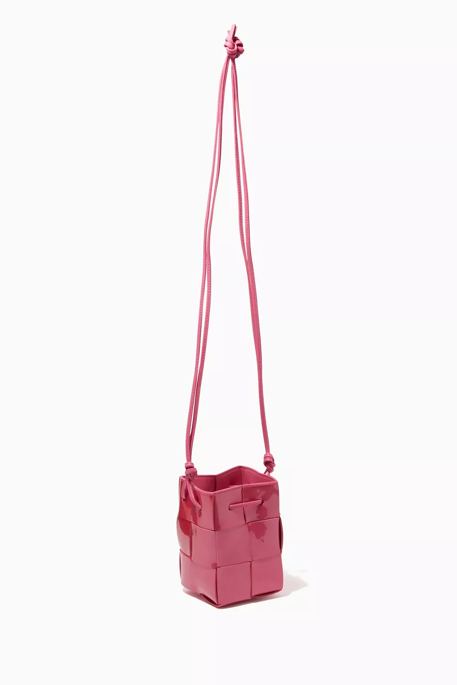 【限定】BOTTEGA VENETA CASSETTE BUCKET BAG Bottega Veneta Cassette Intrecciato Leather Bucket Bag - Bergdorf