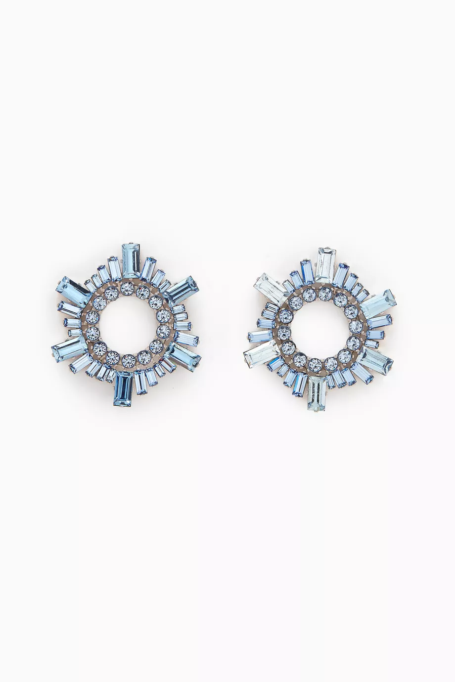 【Amina Muaddi】 Begumミニ embellishedイヤリング AMINA MUADDI BEGUM MINI CRYSTAL EMBELLISHED EARRINGS