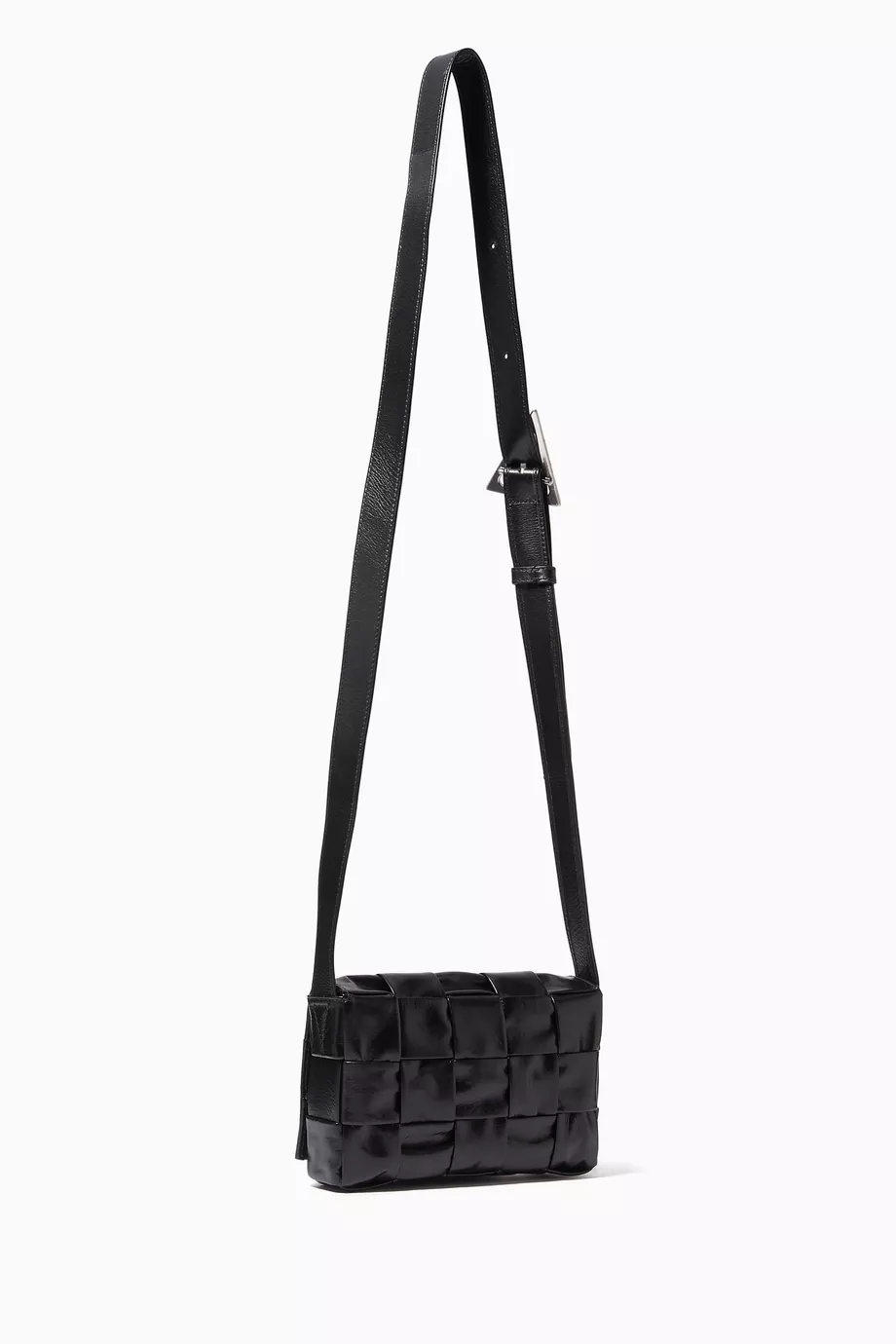 【送料&関税込】Bottega Veneta Cassette Crossbody Bag Cassette leather crossbody bag in green - Bottega Veneta