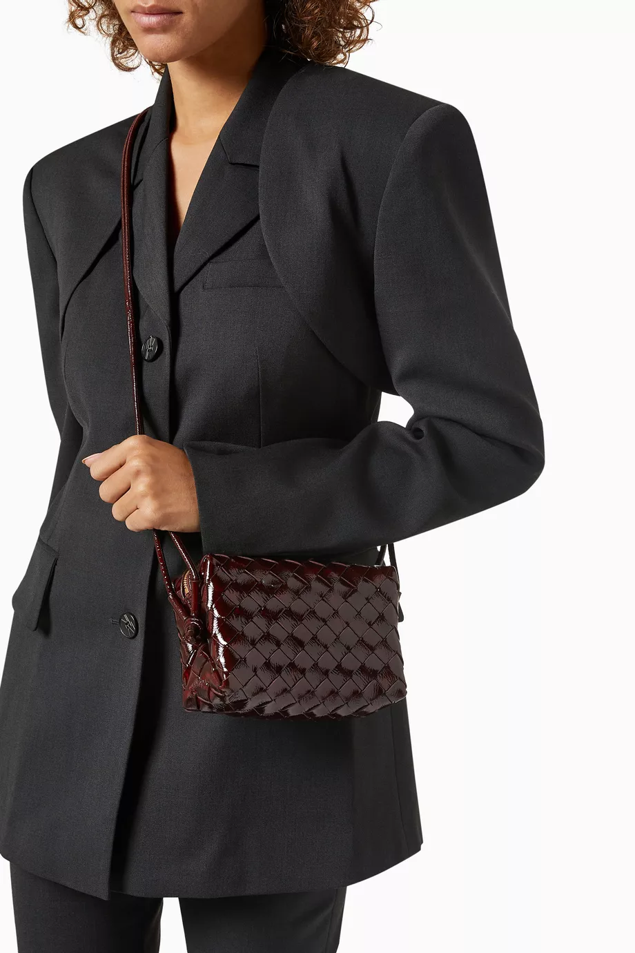【関税&送料込】Bottega Veneta Burgundy Leather Small Loop C Buy Bottega Veneta Burgundy Mini Loop Crossbody Bag in